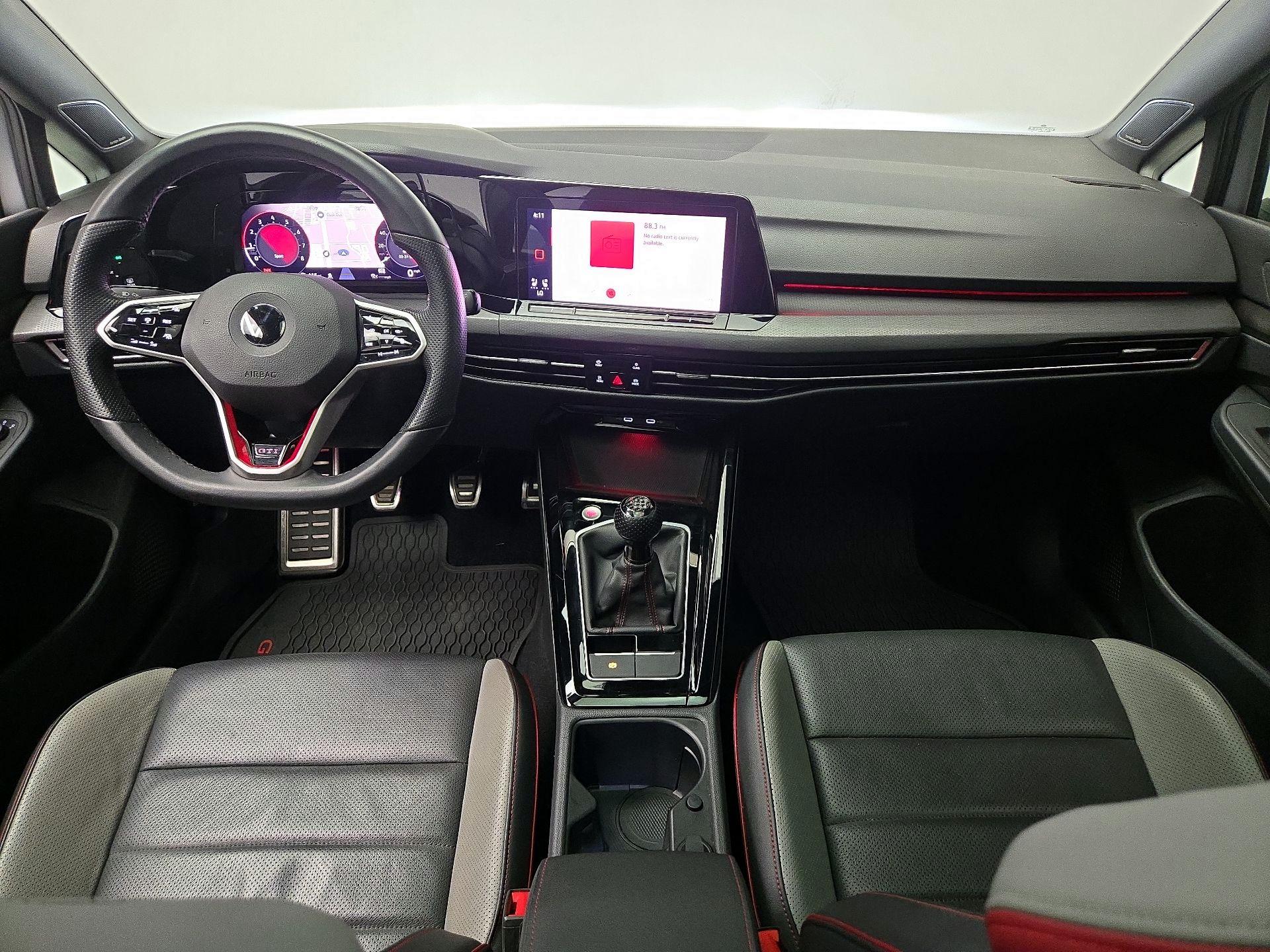 Thumbnail: 2023 Volkswagen Golf - 9