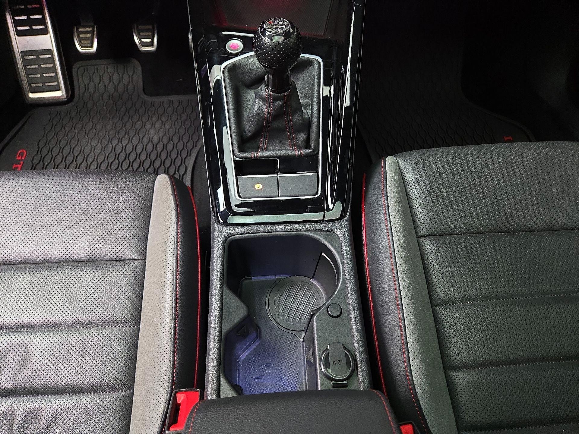 Thumbnail: 2023 Volkswagen Golf - 18