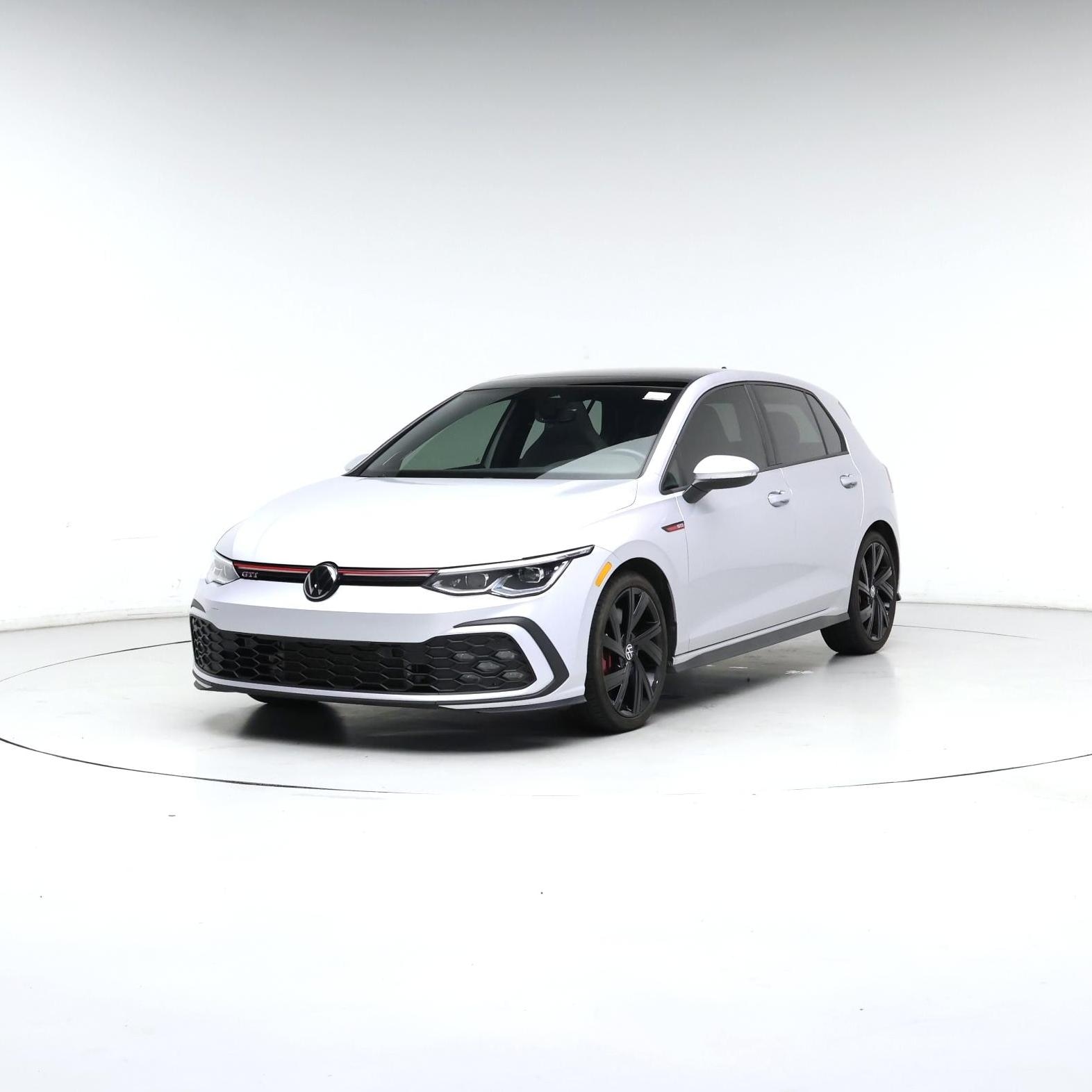 Thumbnail: 2023 Volkswagen Golf - 4