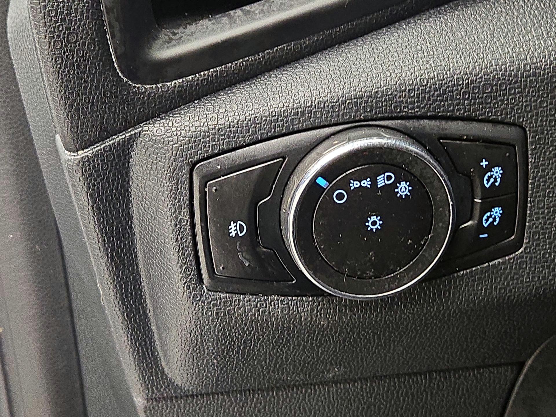 Thumbnail: 2020 Ford EcoSport - 13