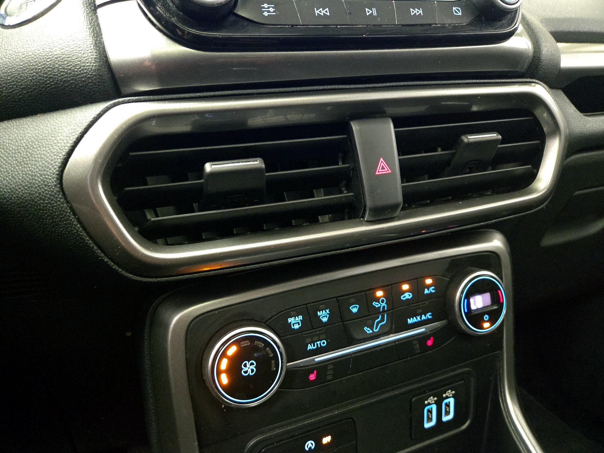 Thumbnail: 2020 Ford EcoSport - 17