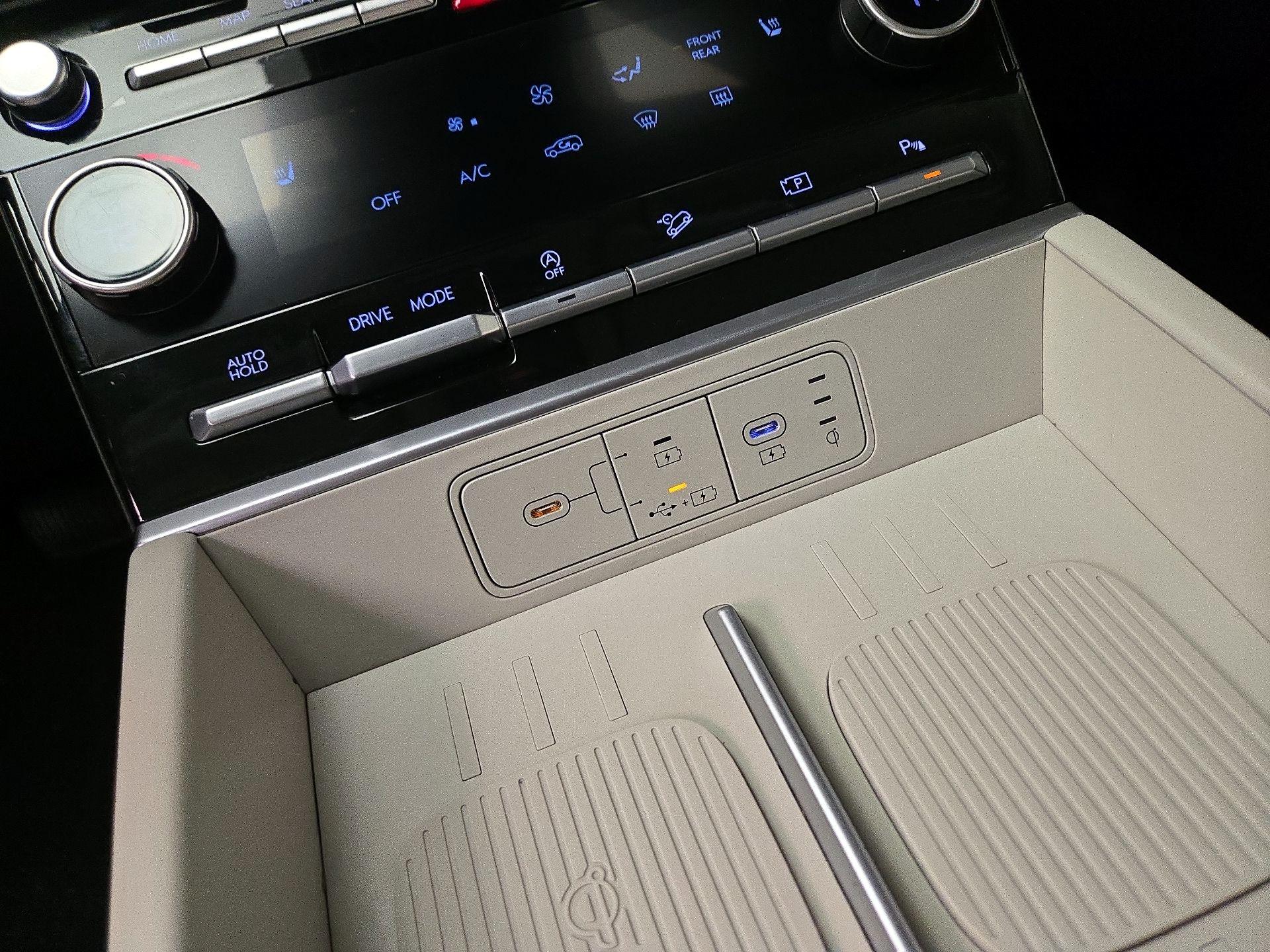 Thumbnail: 2024 Hyundai Santa Fe - 18