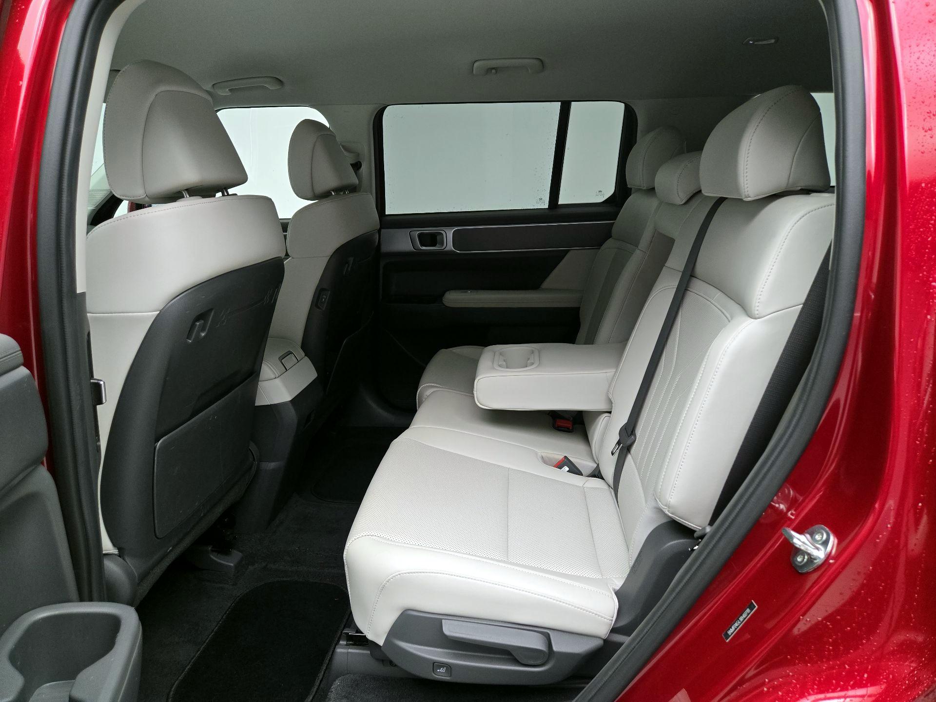 Thumbnail: 2024 Hyundai Santa Fe - 19