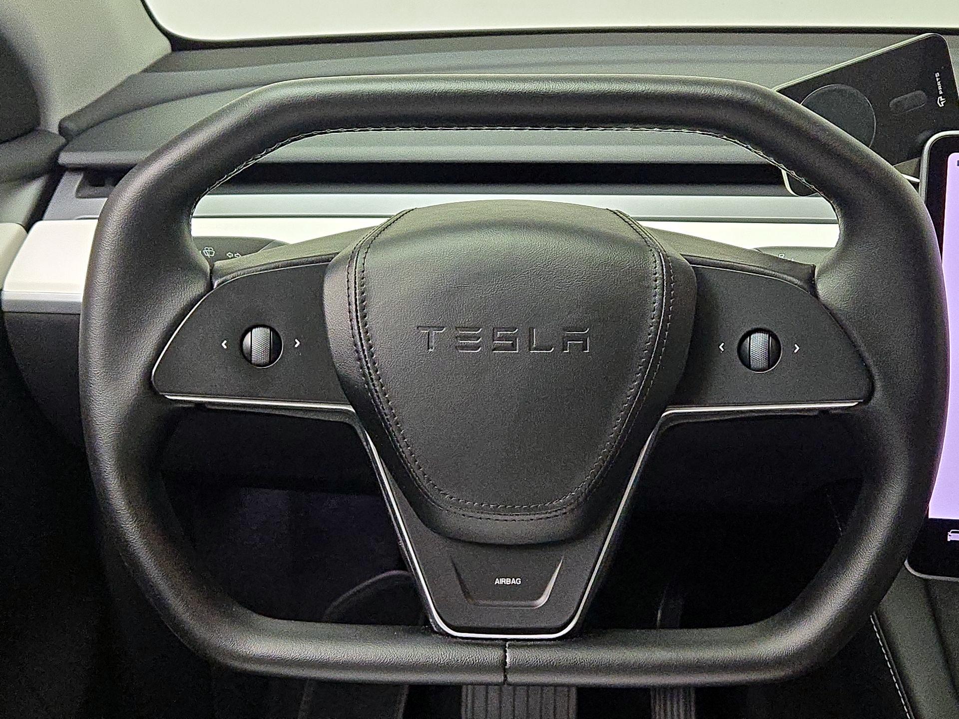 Thumbnail: 2024 Tesla Model Y - 10