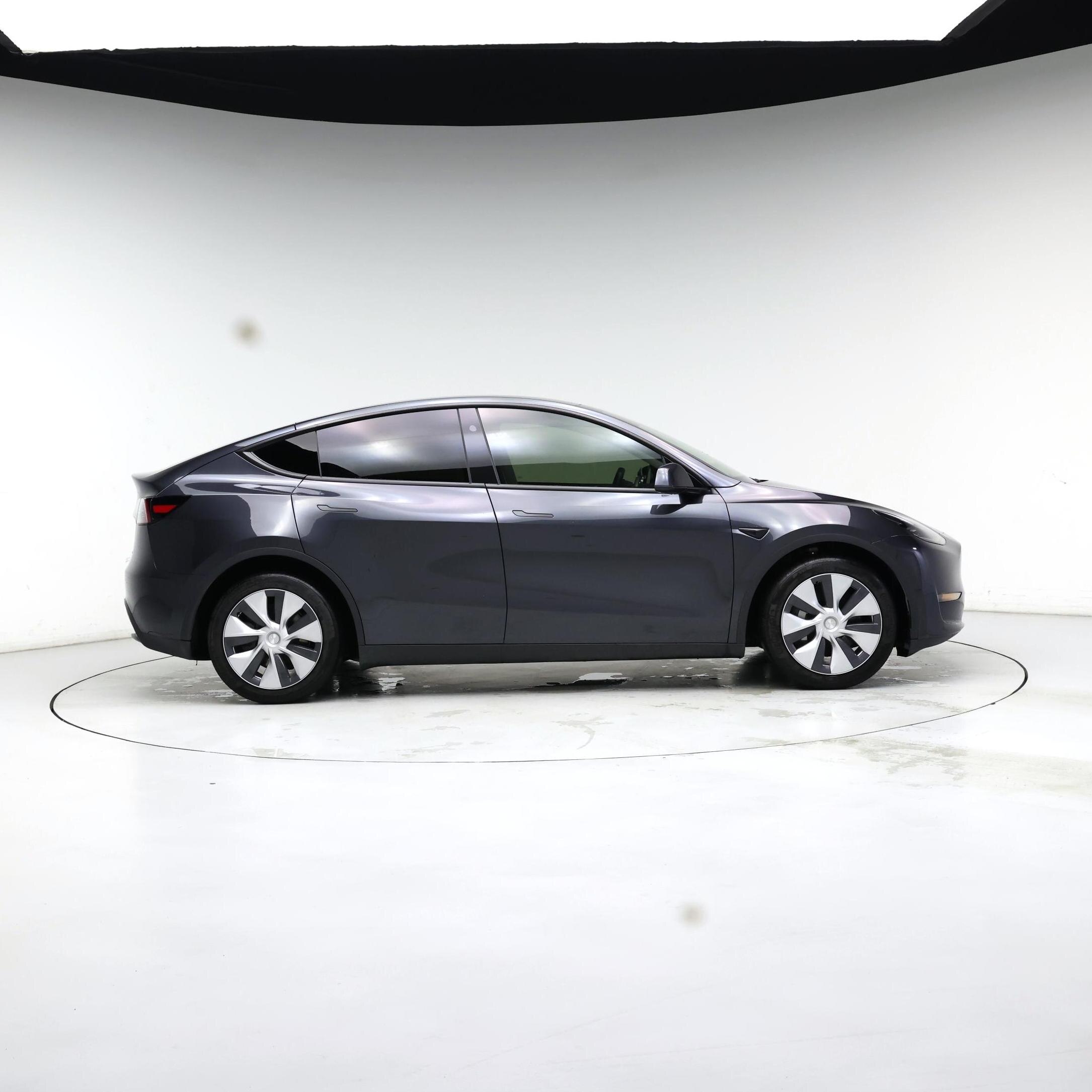 Thumbnail: 2024 Tesla Model Y - 7