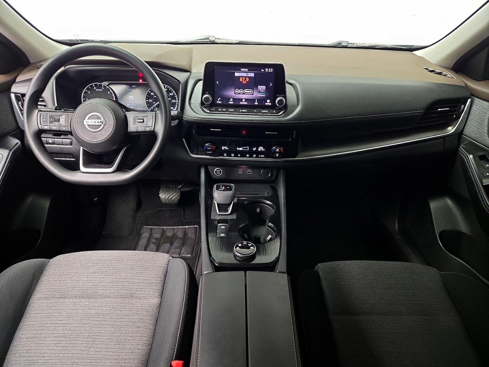 2021 Nissan Rogue SV - Photo 10