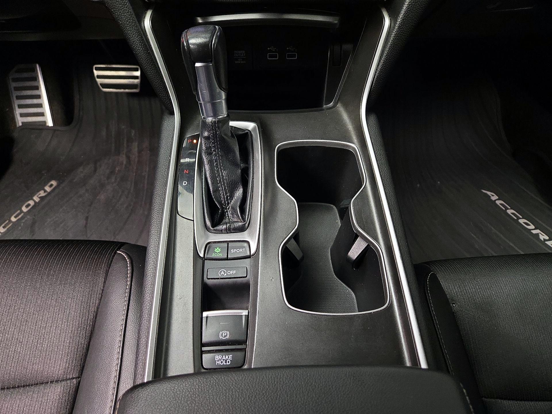 Thumbnail: 2022 Honda Accord - 17