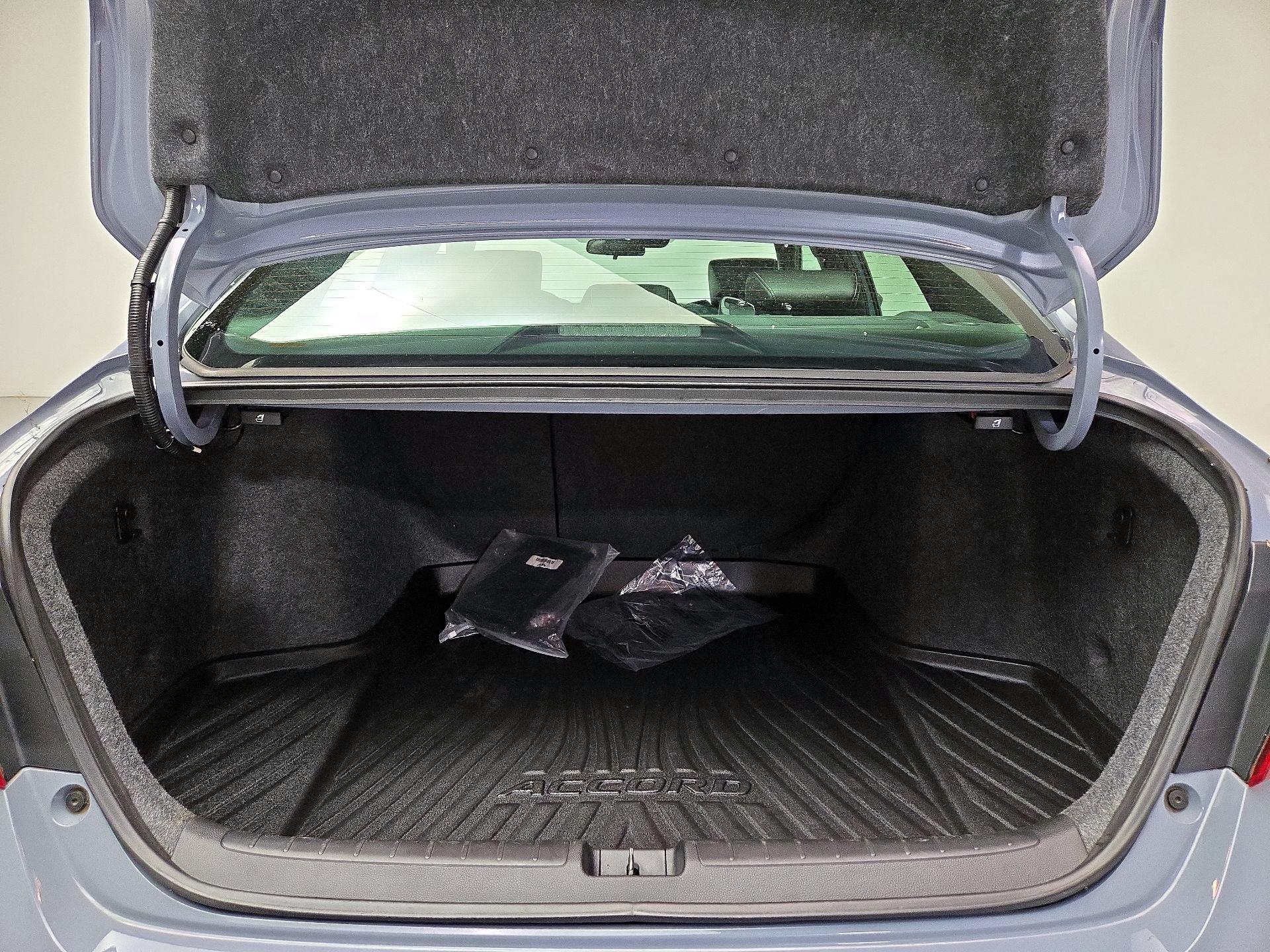 Thumbnail: 2022 Honda Accord - 20