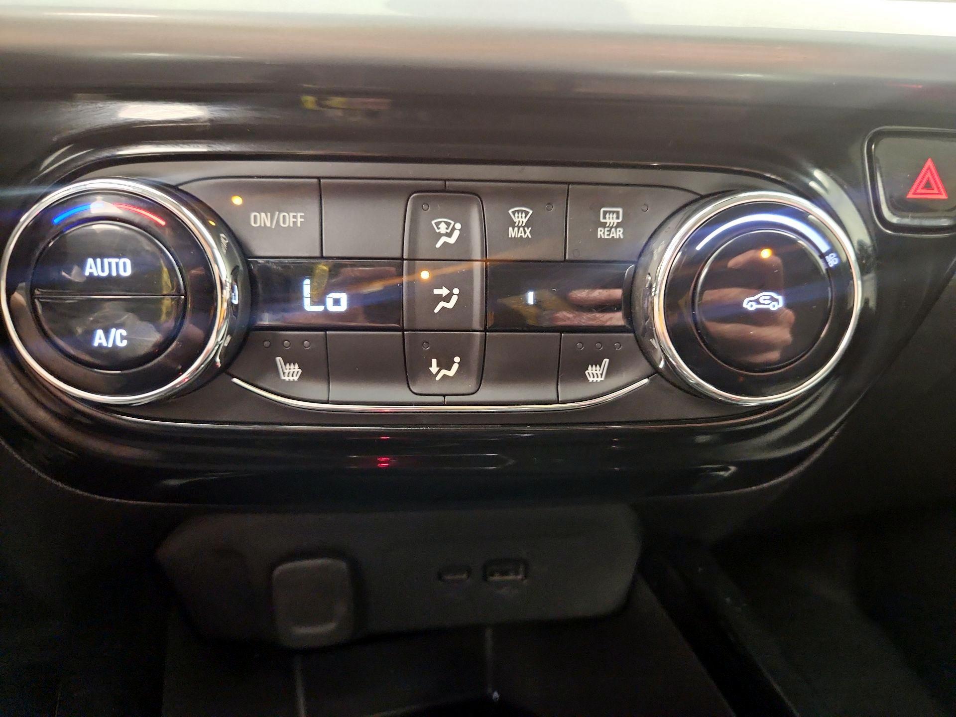 Thumbnail: 2025 Chevrolet Trax - 16