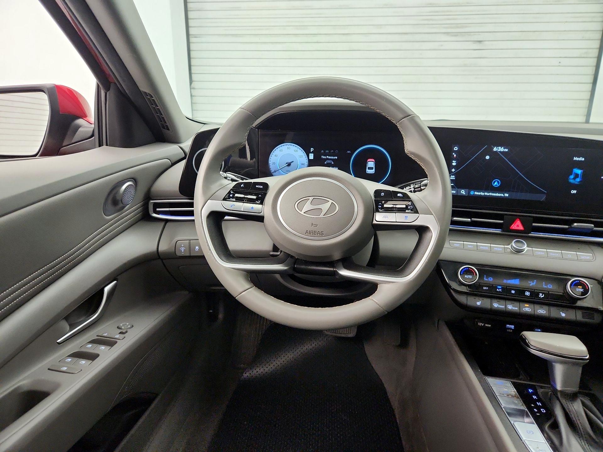 Thumbnail: 2024 Hyundai Elantra - 10