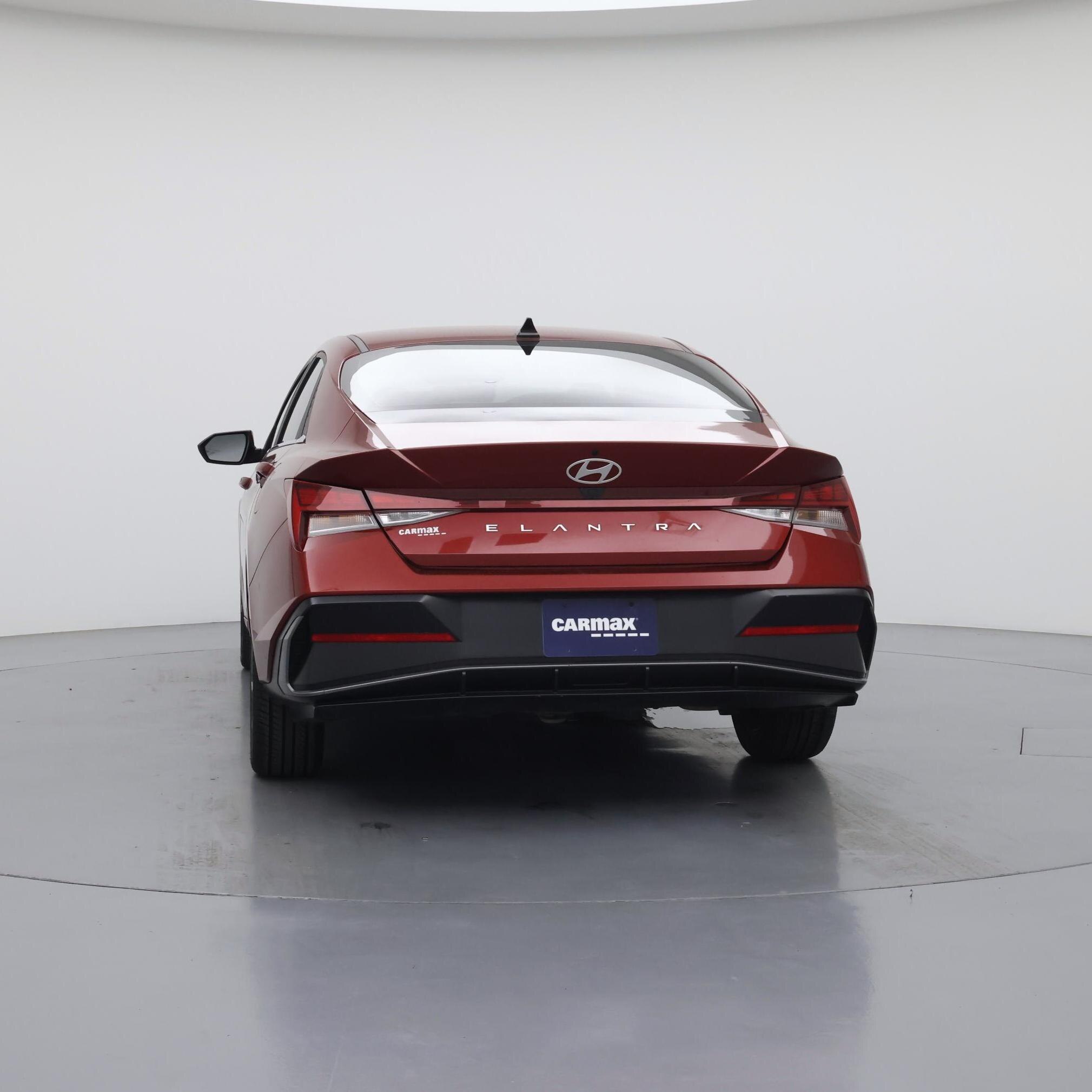 Thumbnail: 2024 Hyundai Elantra - 6