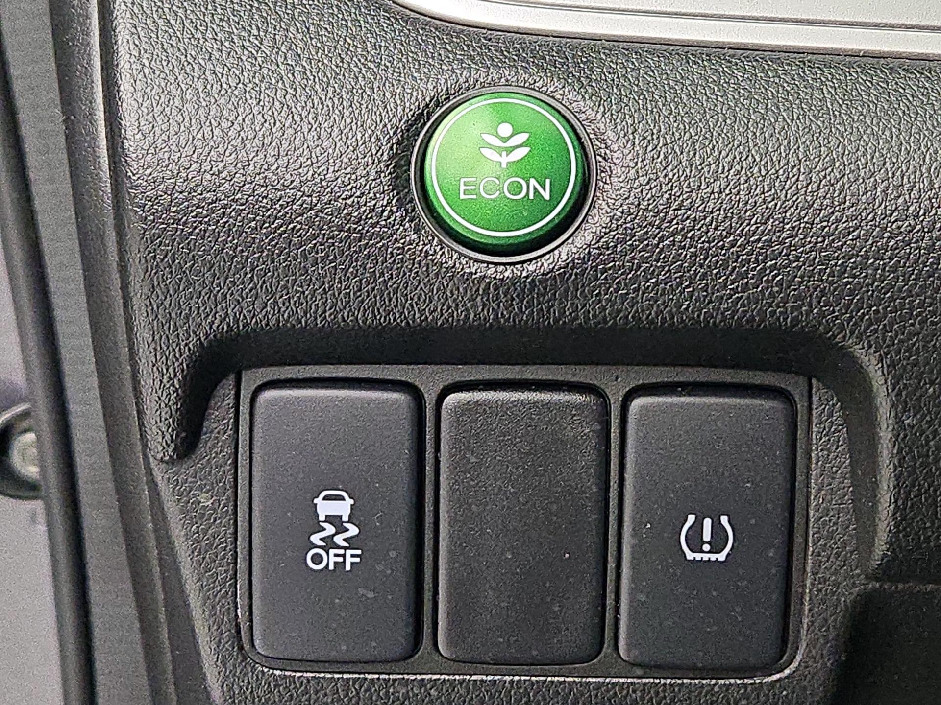 Thumbnail: 2015 Honda CR-V - 13