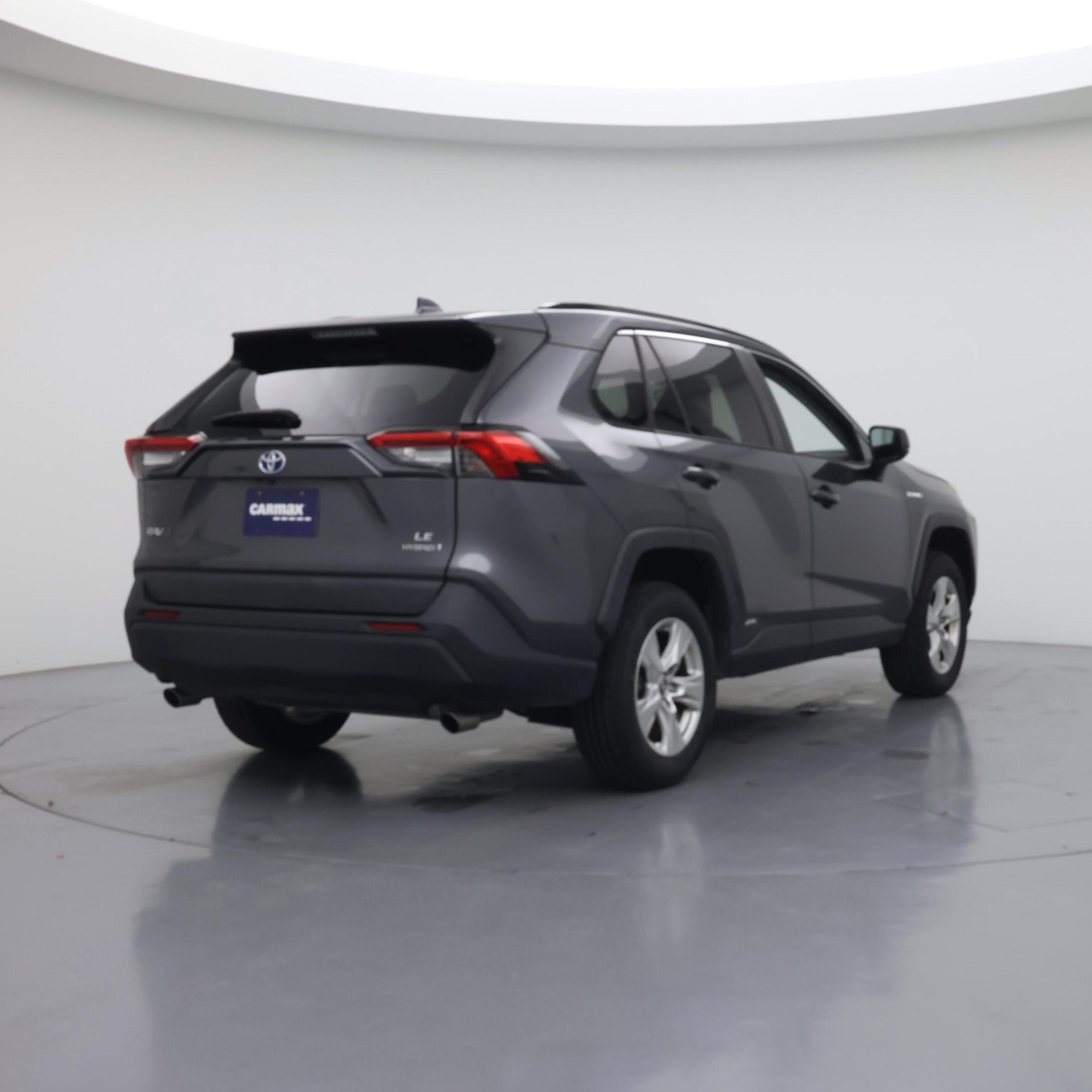 Thumbnail: 2021 Toyota RAV4 - 8