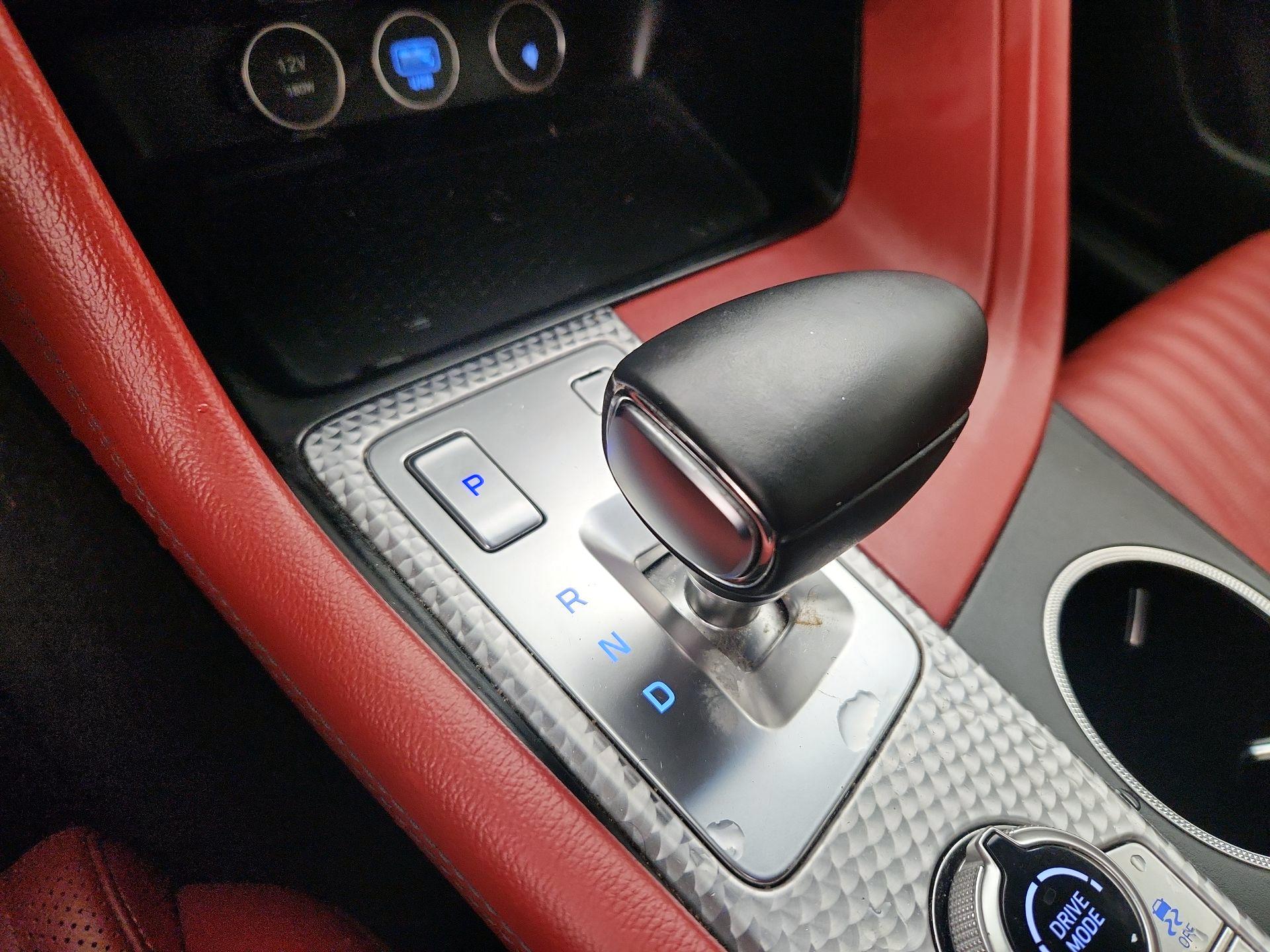Thumbnail: 2023 Genesis G70 - 17