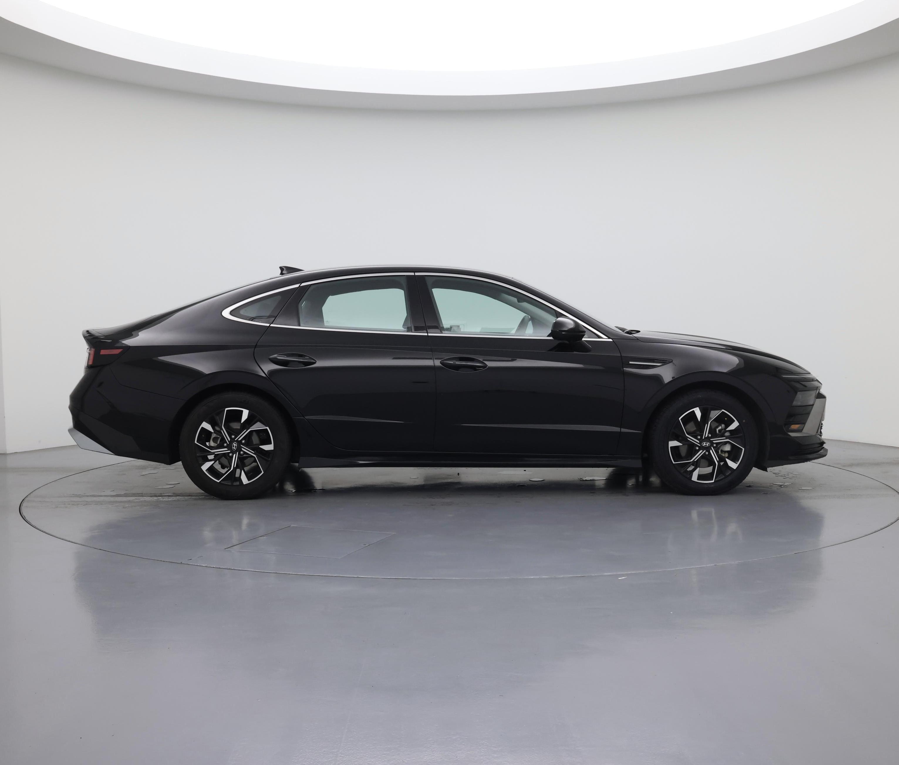 Thumbnail: 2025 Hyundai Sonata - 7