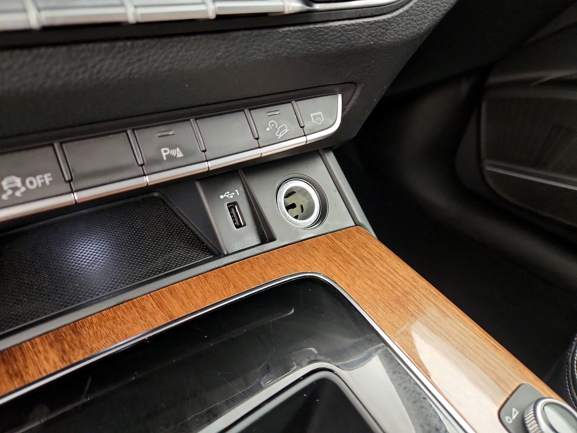 Thumbnail: 2023 Audi Q5 - 18