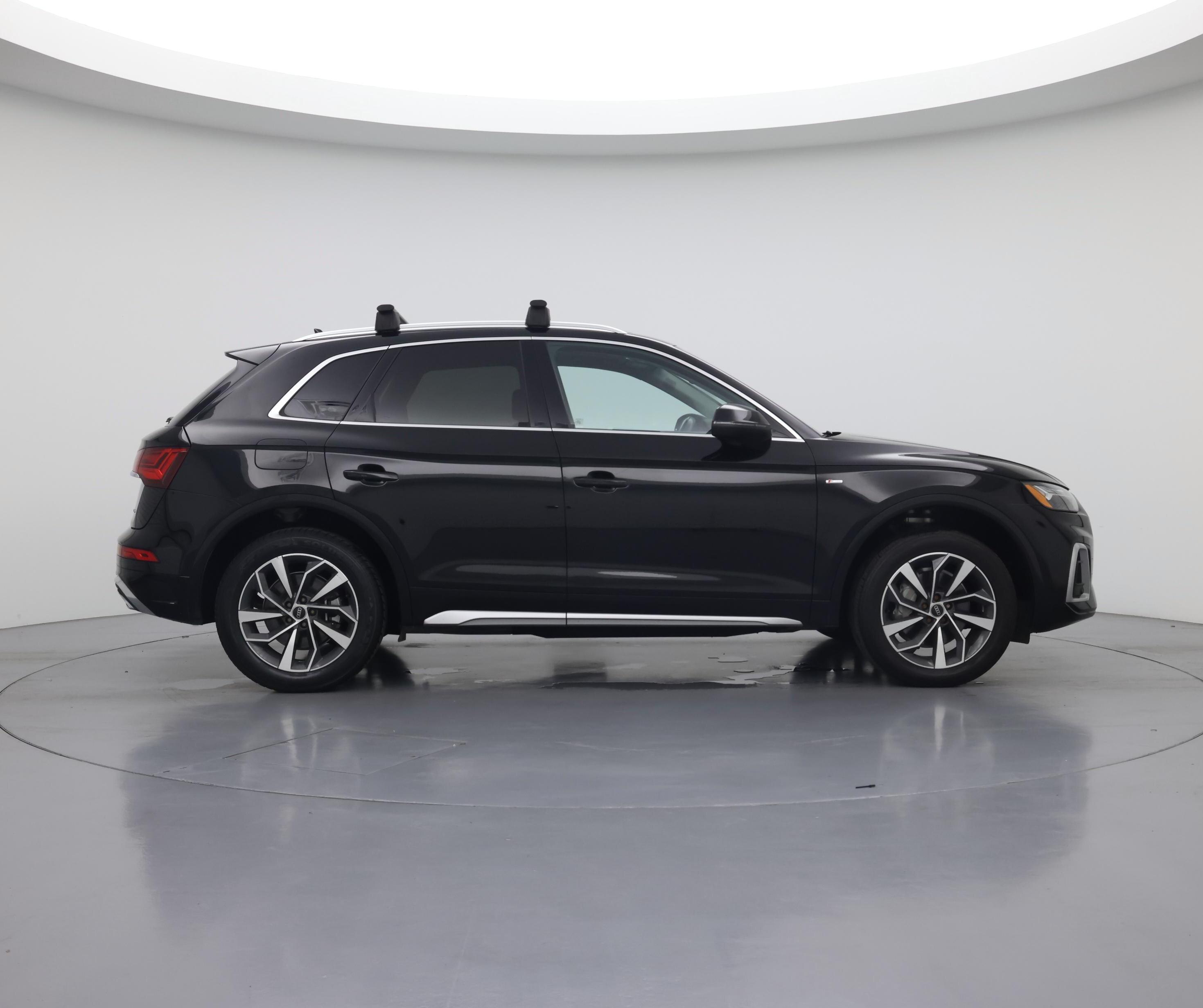 Thumbnail: 2023 Audi Q5 - 7