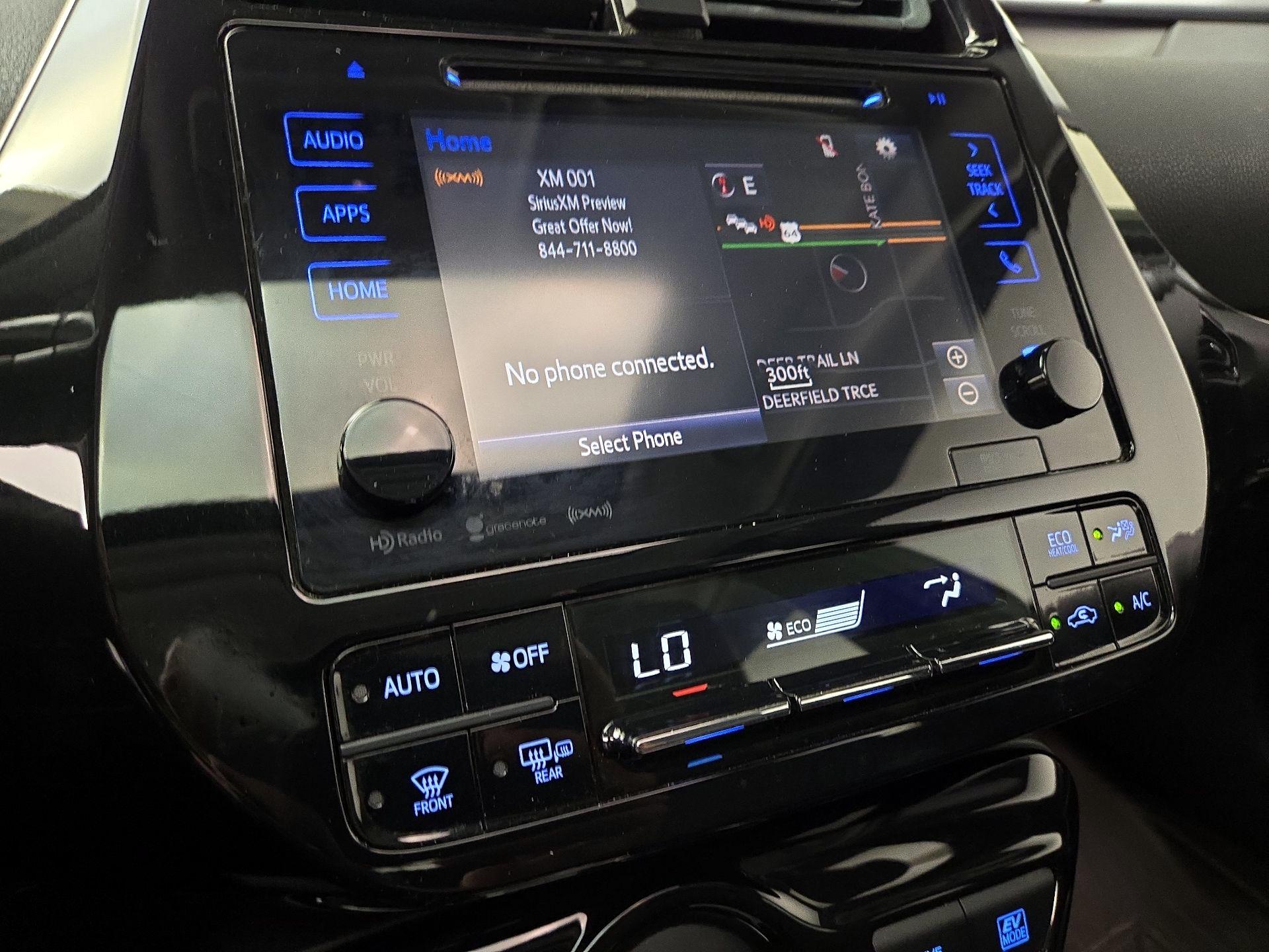 Thumbnail: 2016 Toyota Prius - 17