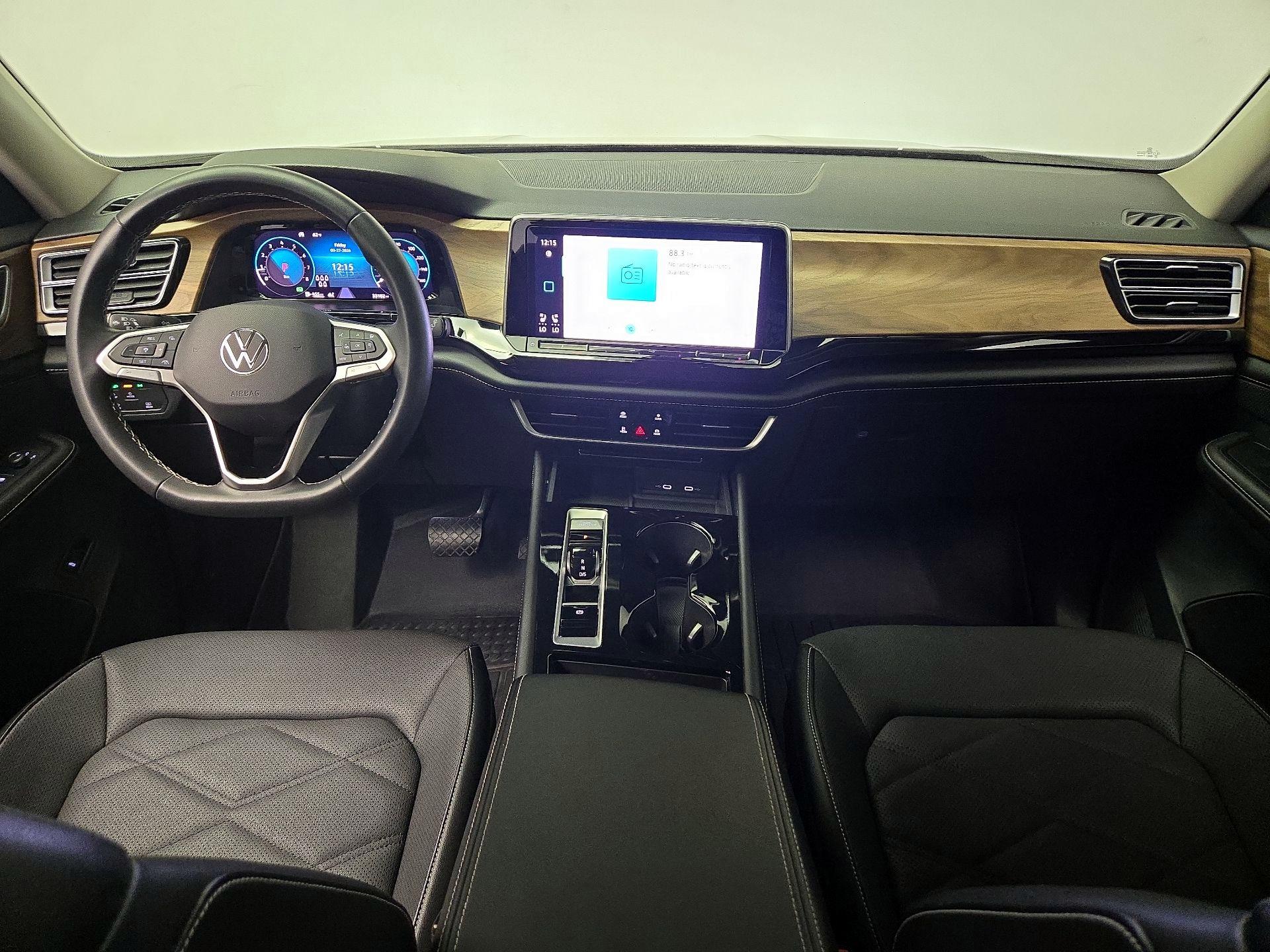 Thumbnail: 2024 Volkswagen Atlas - 9