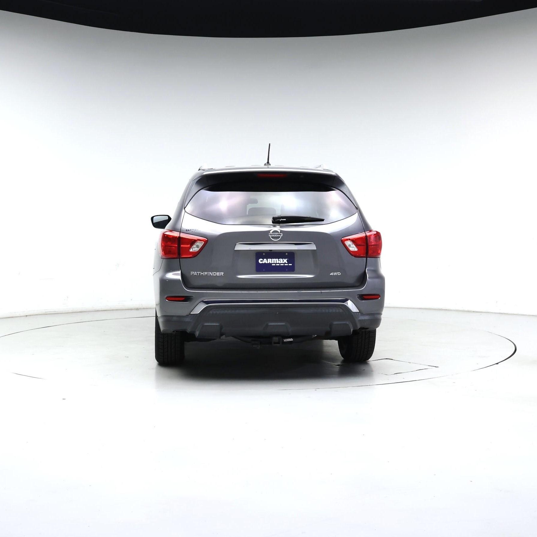 Thumbnail: 2017 Nissan Pathfinder - 6