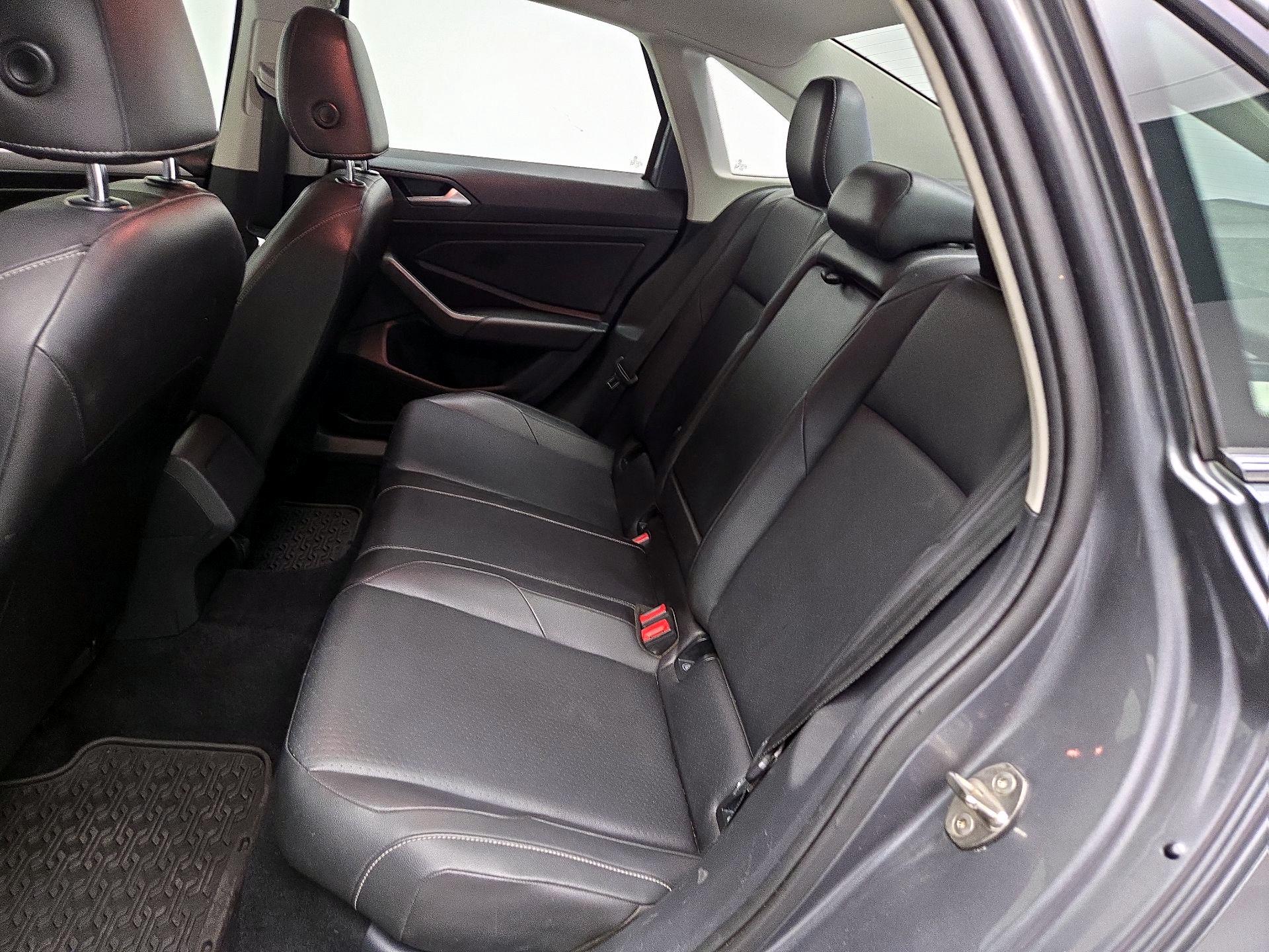 Thumbnail: 2019 Volkswagen Jetta - 20