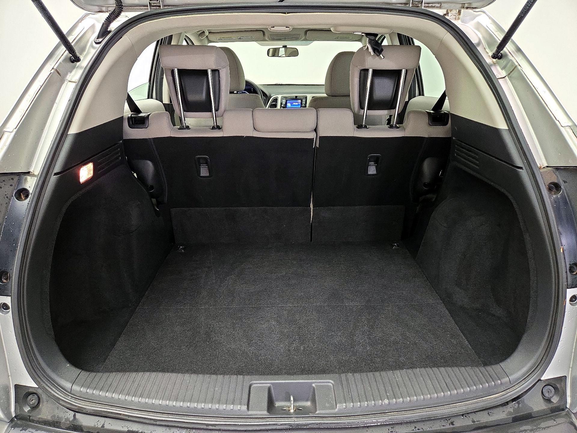 Thumbnail: 2016 Honda HR-V - 20