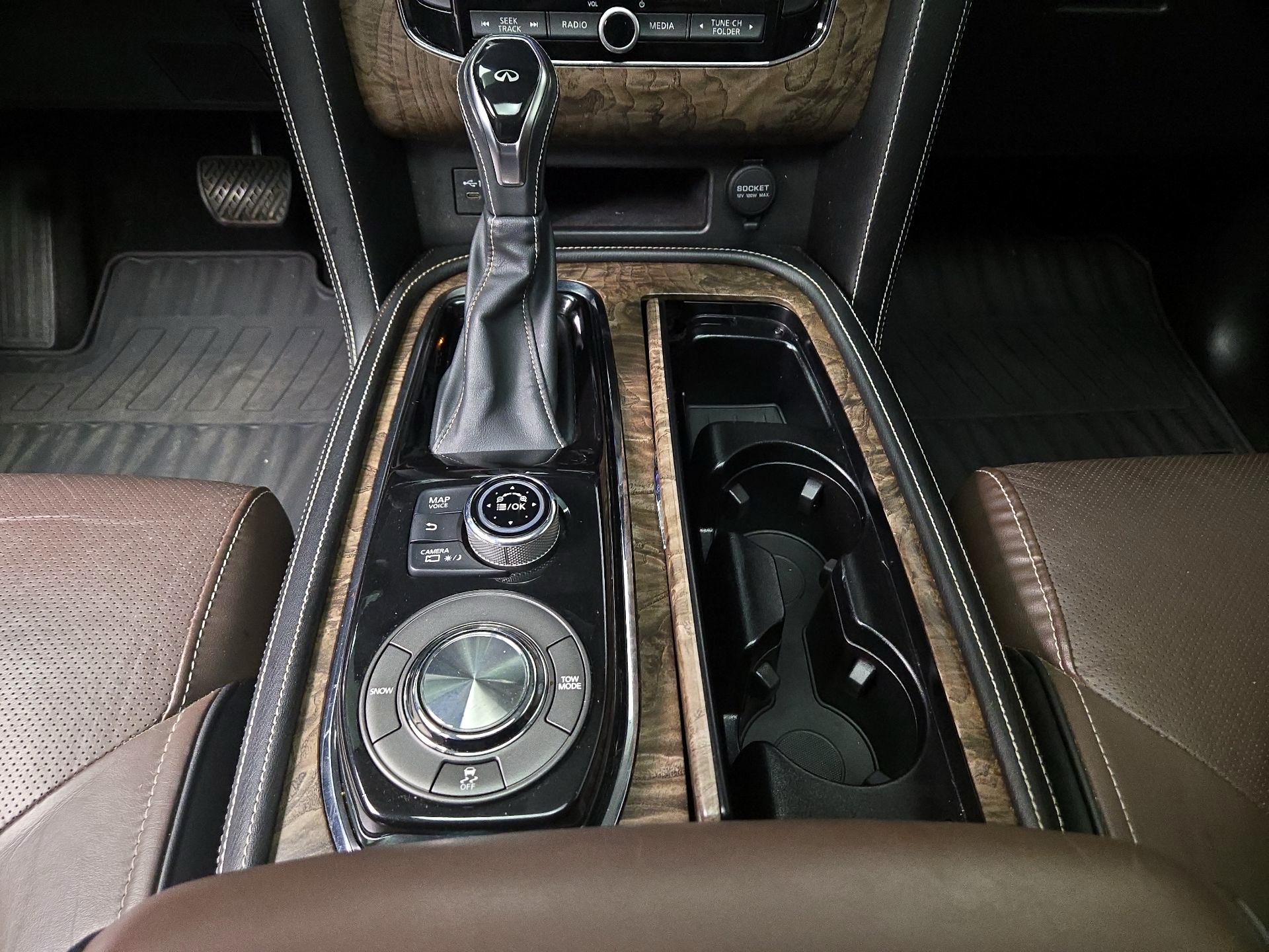 Thumbnail: 2021 INFINITI QX80 - 18