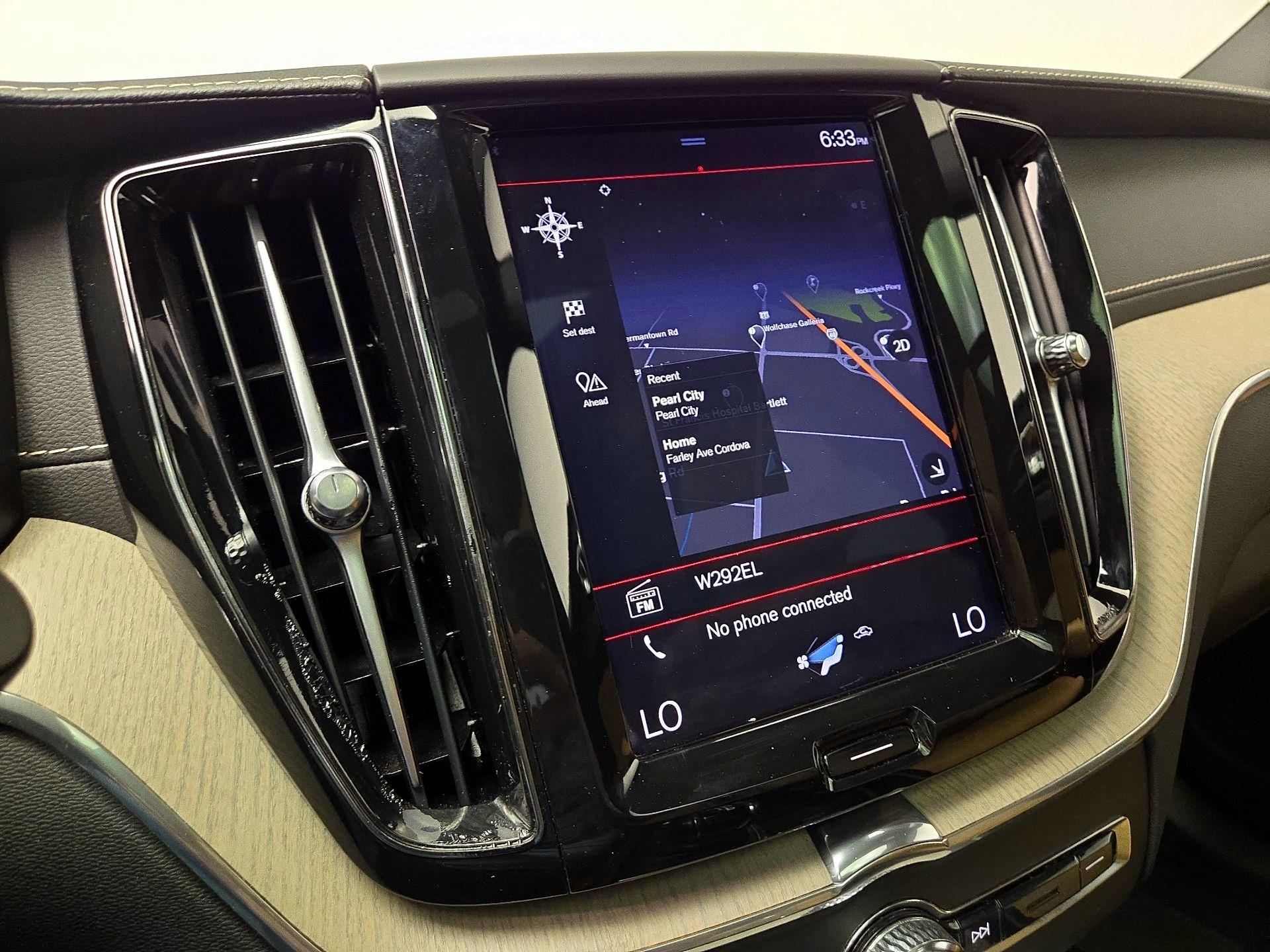 Thumbnail: 2020 Volvo XC60 - 14
