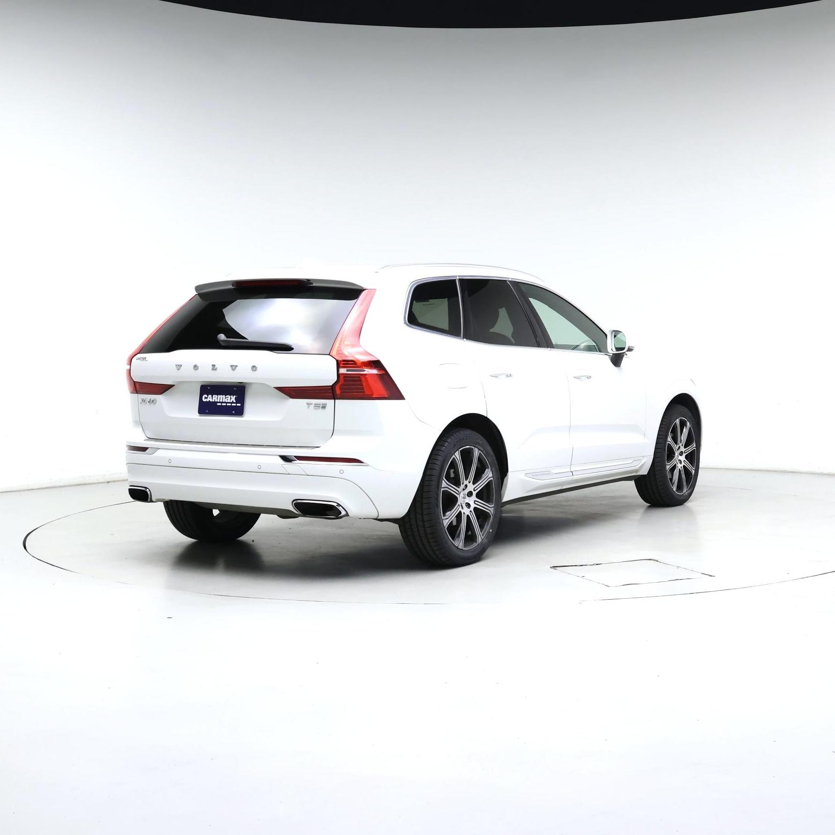 Thumbnail: 2020 Volvo XC60 - 8