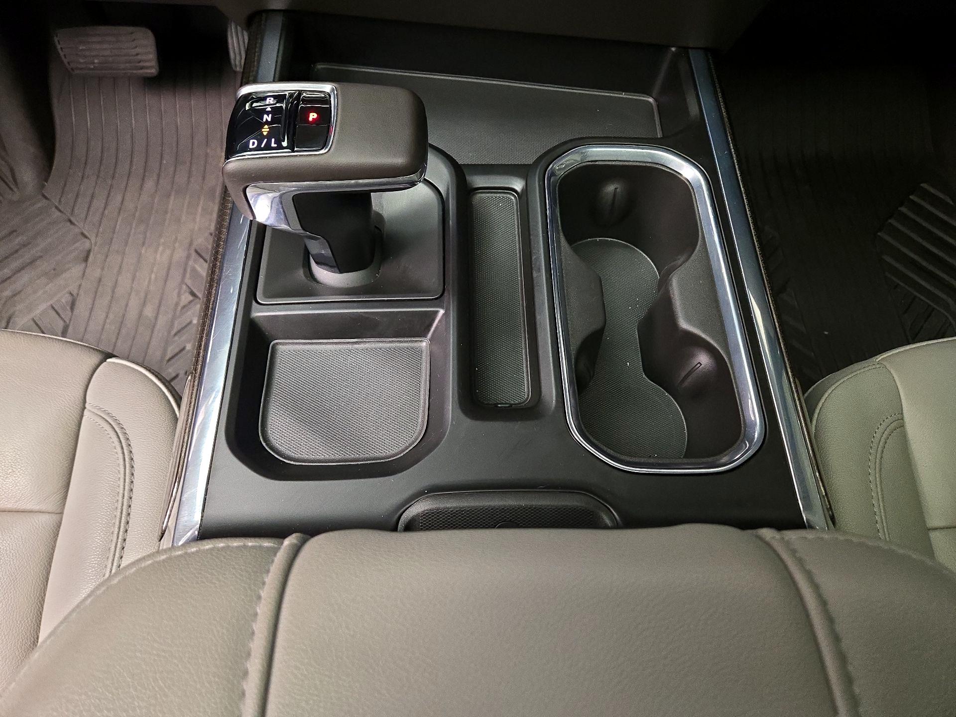 Thumbnail: 2024 Chevrolet Silverado 1500 - 18