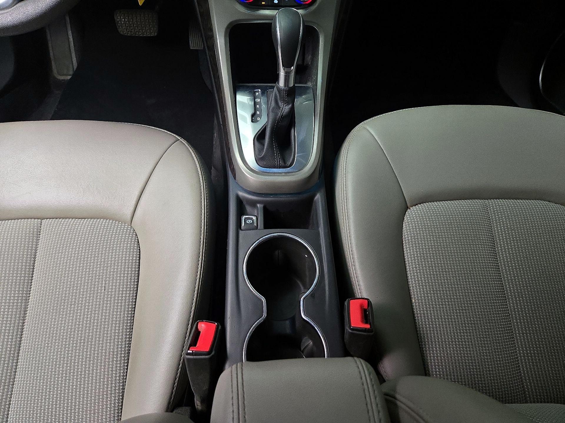 Thumbnail: 2016 Buick Verano - 16