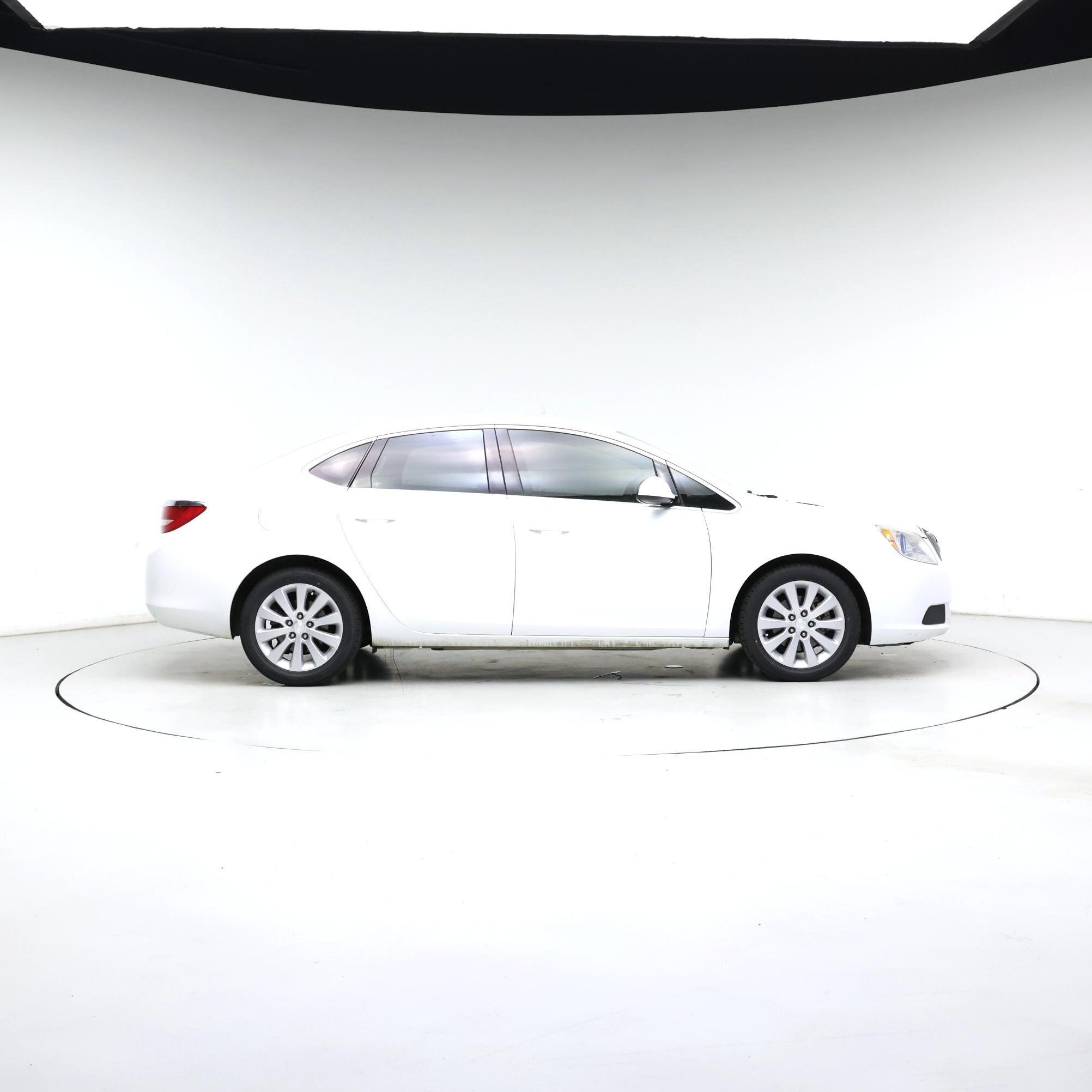 Thumbnail: 2016 Buick Verano - 7