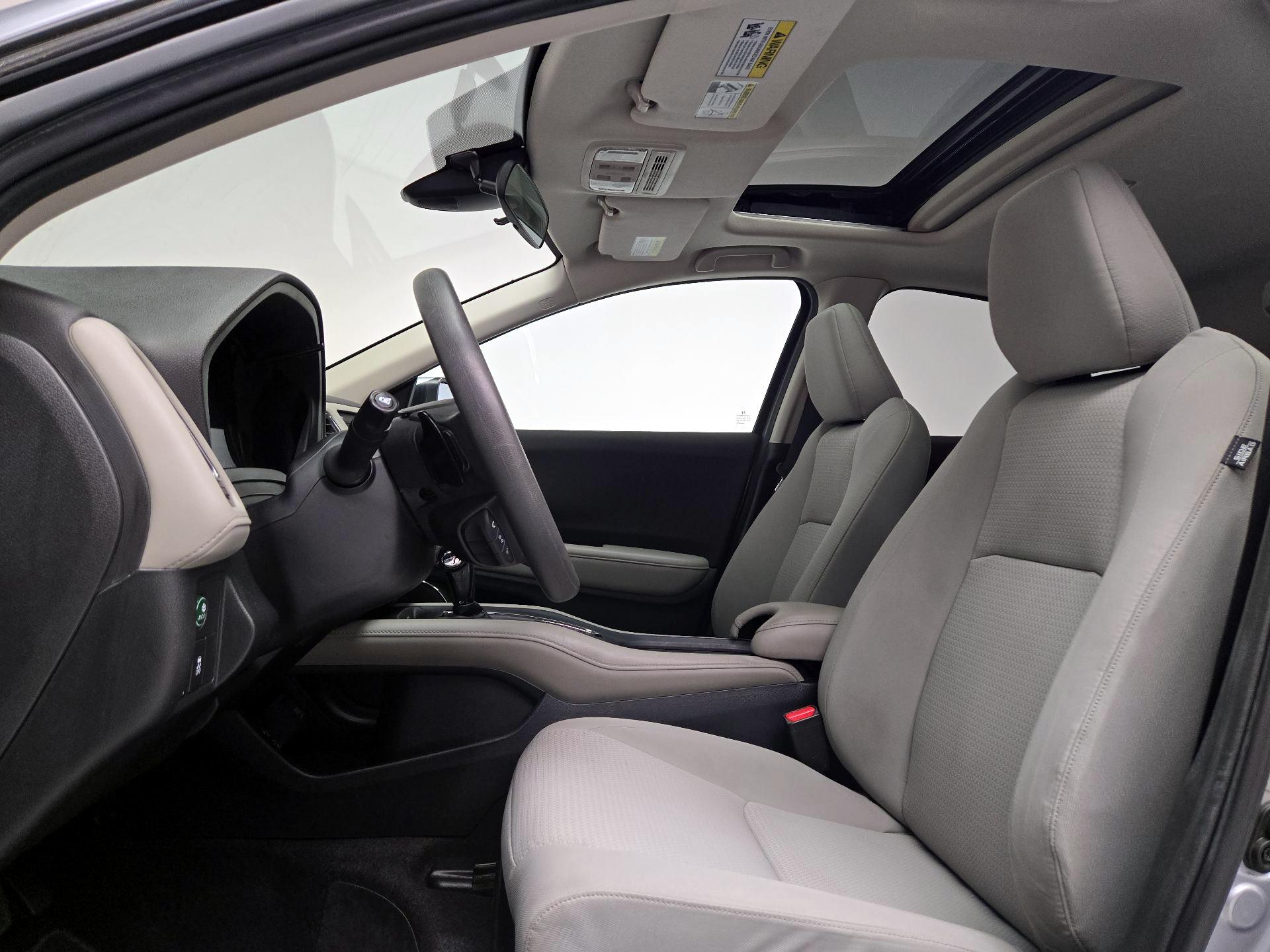 Thumbnail: 2019 Honda HR-V - 19