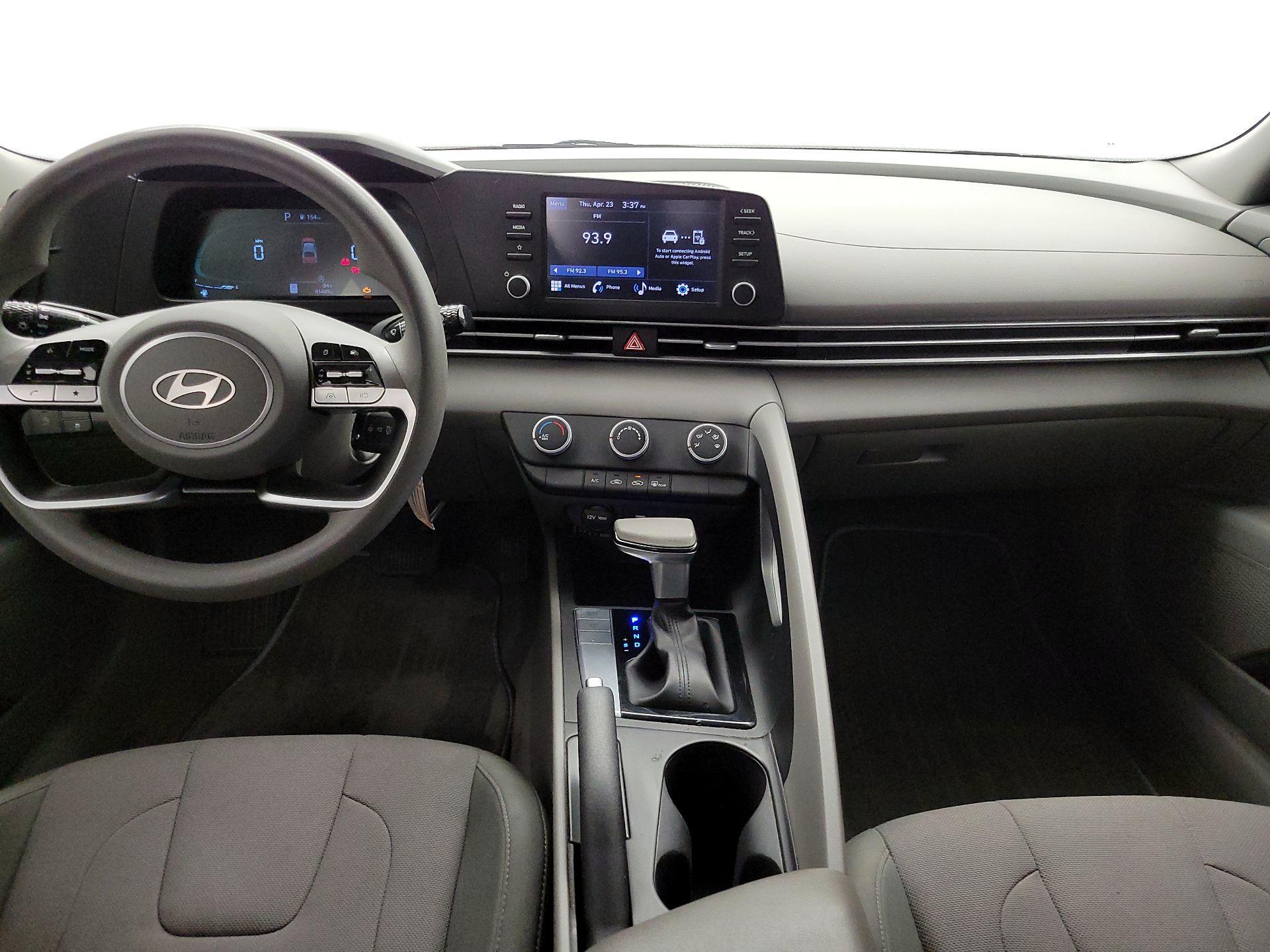 Thumbnail: 2024 Hyundai Elantra - 9