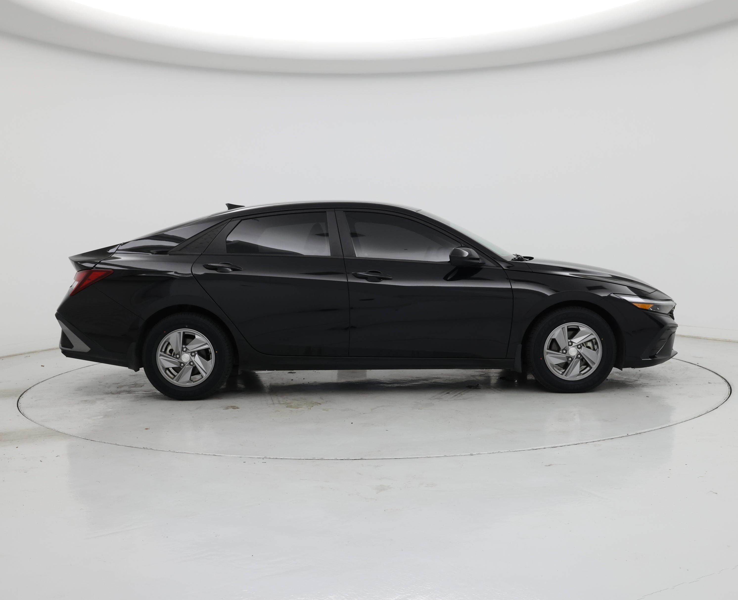 Thumbnail: 2024 Hyundai Elantra - 7