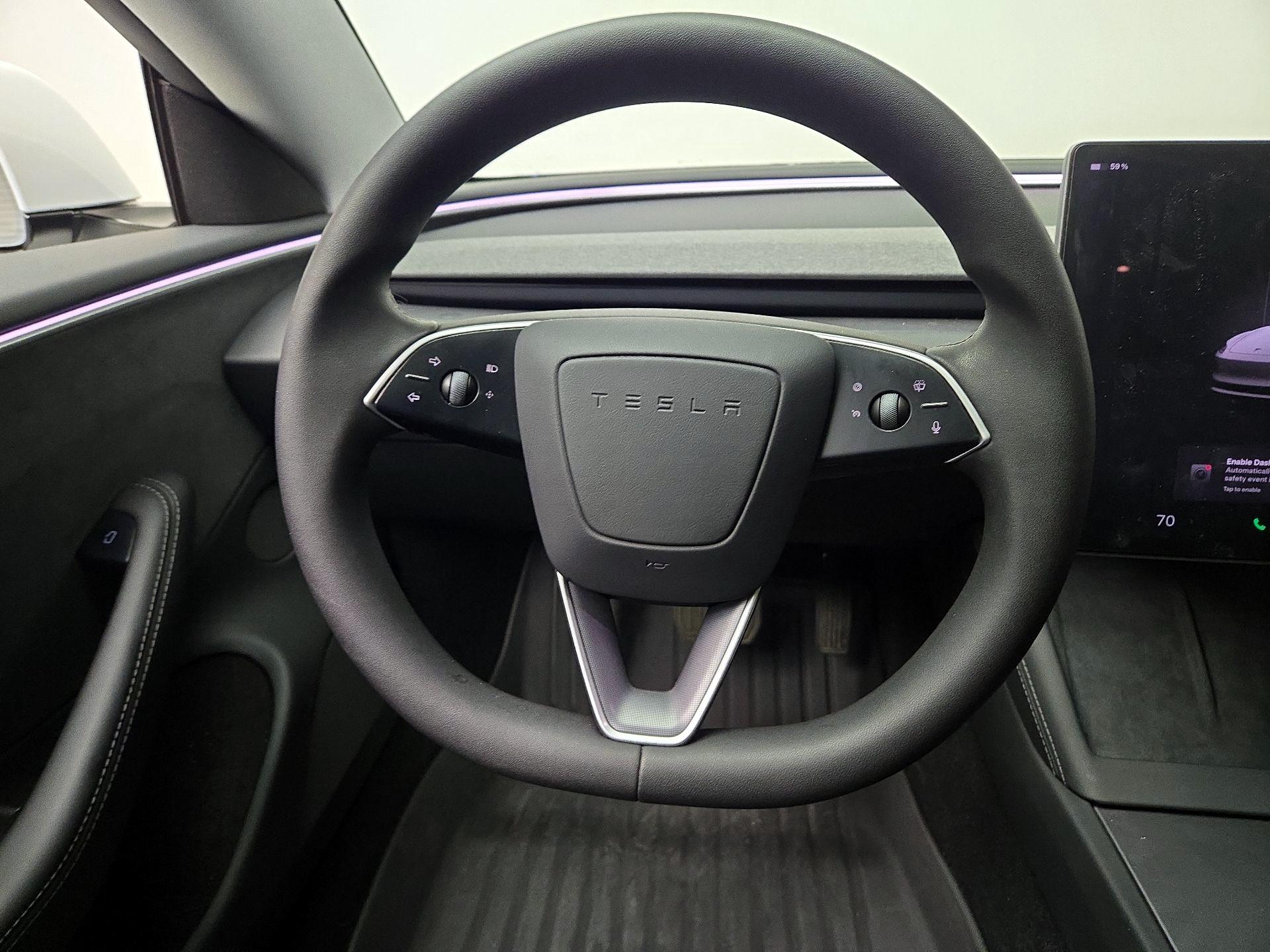 Thumbnail: 2025 Tesla Model 3 - 10