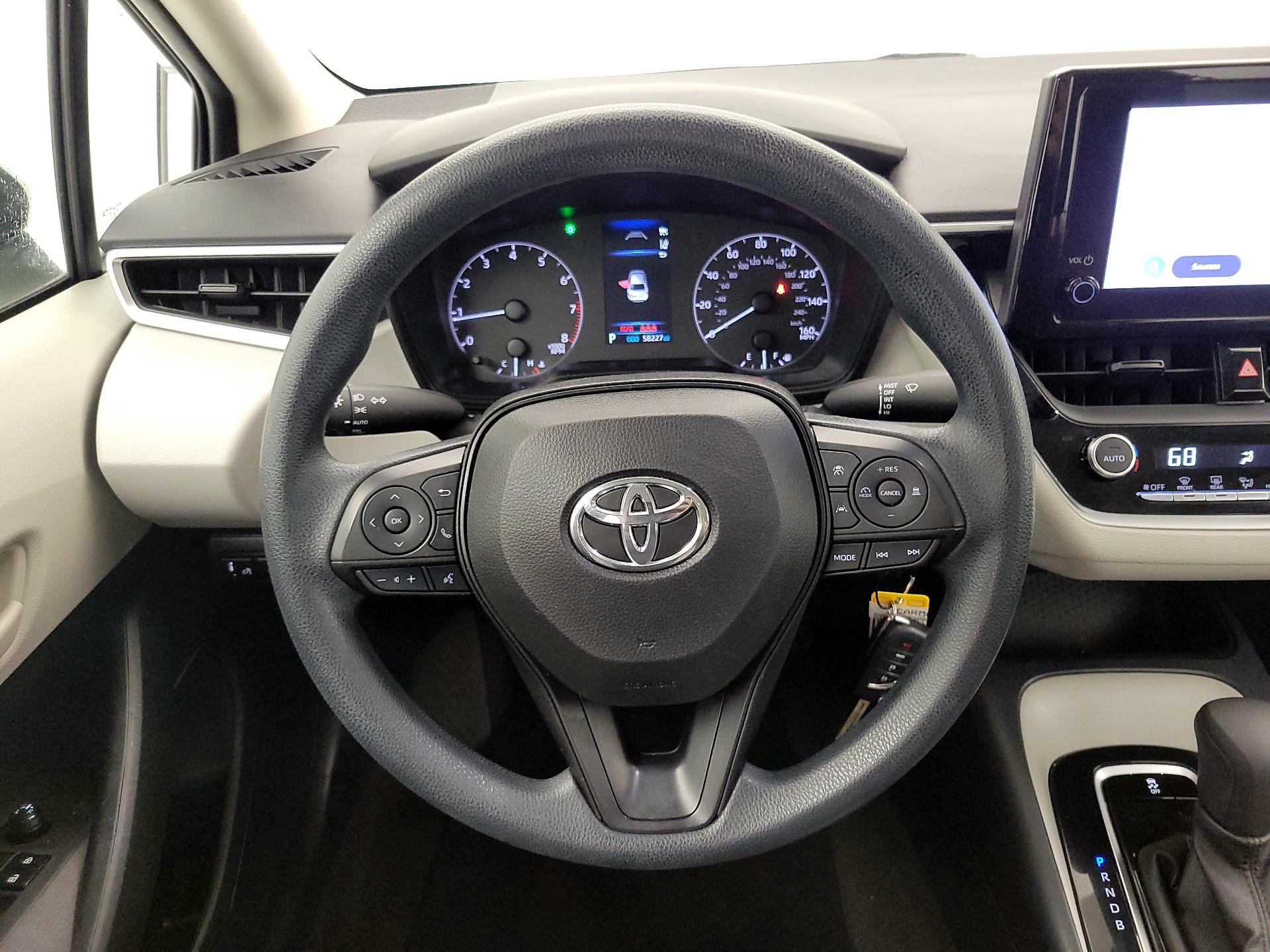 Thumbnail: 2023 Toyota Corolla - 10