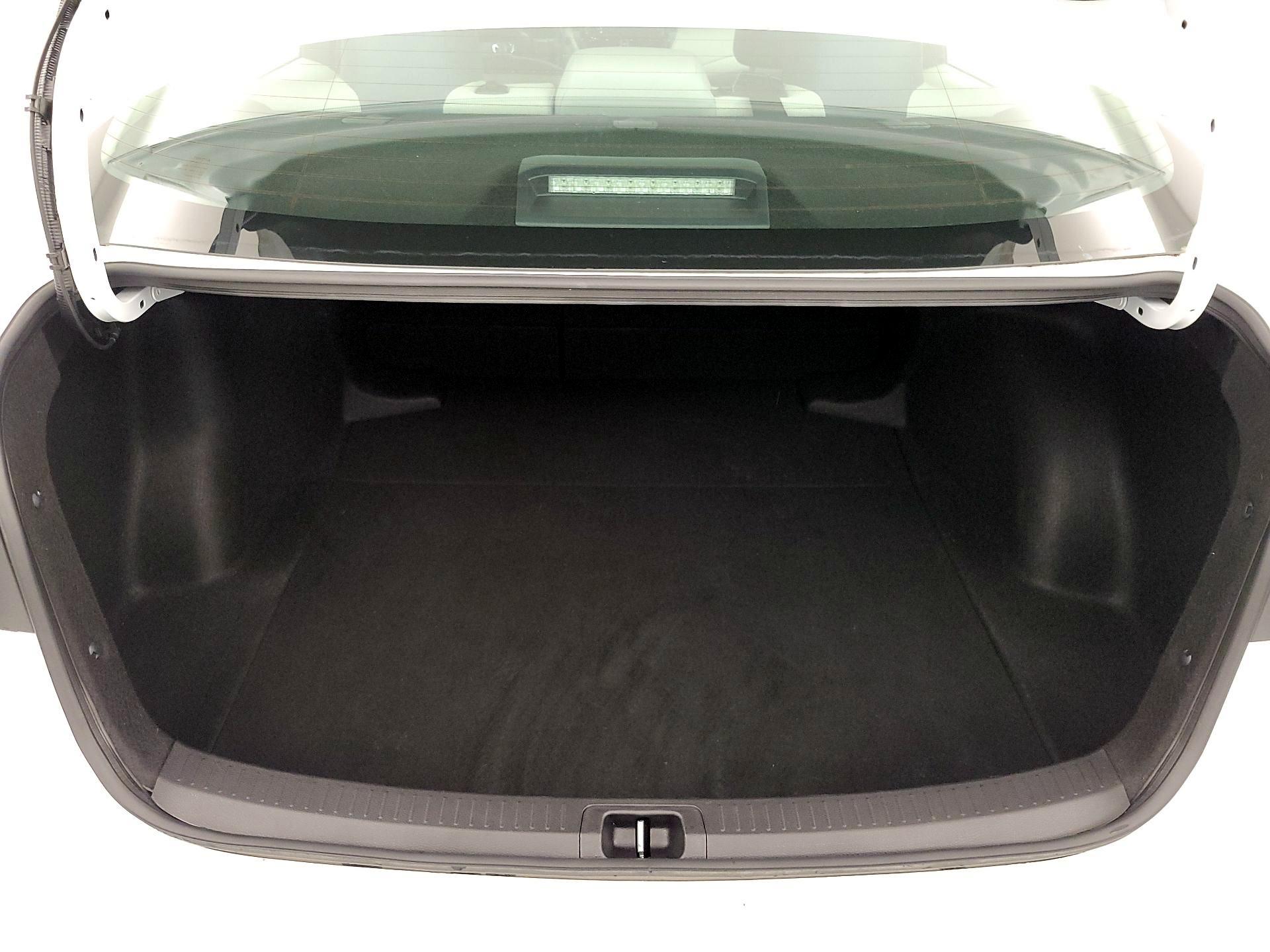 Thumbnail: 2023 Toyota Corolla - 20