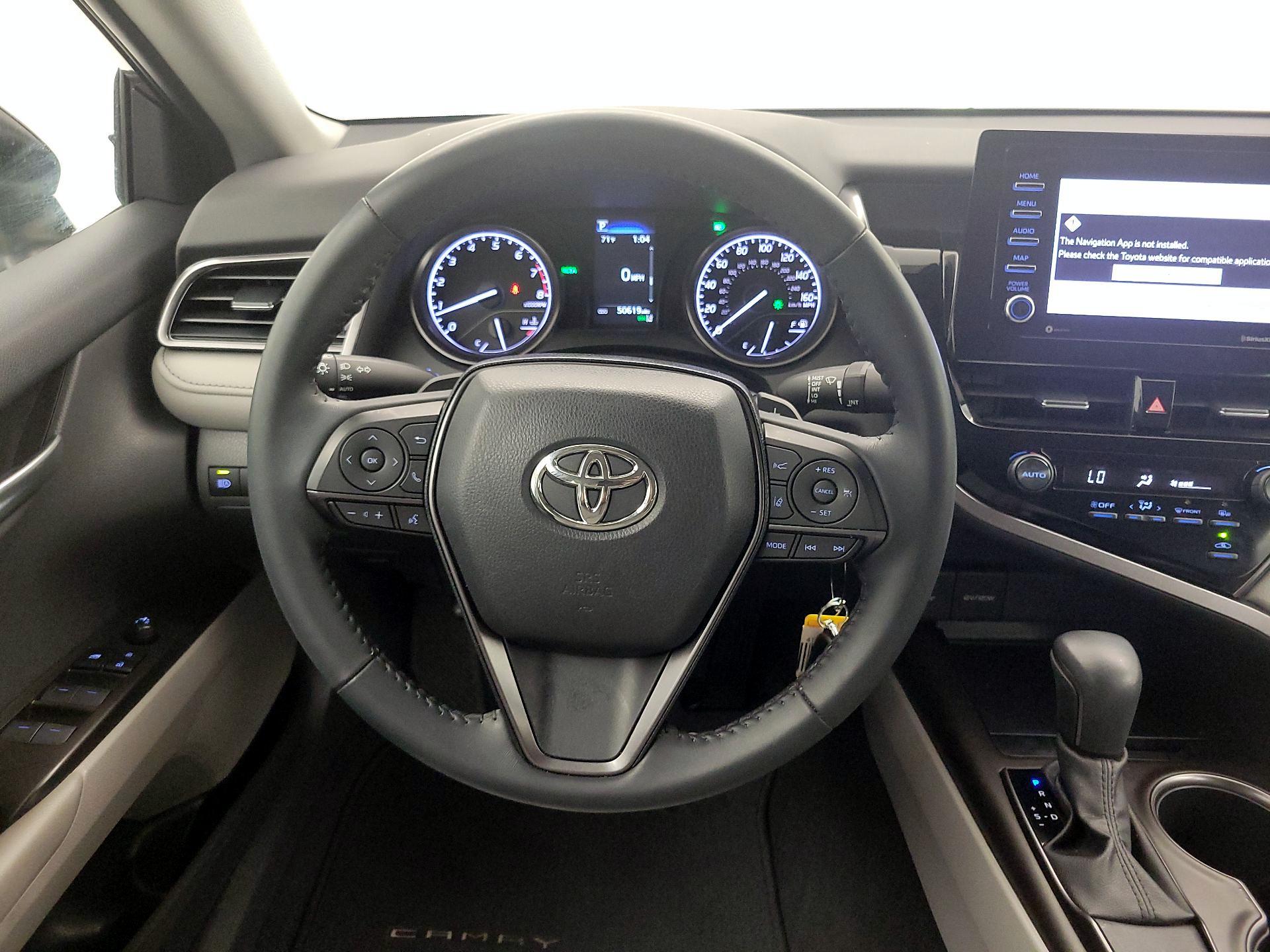 Thumbnail: 2021 Toyota Camry - 10