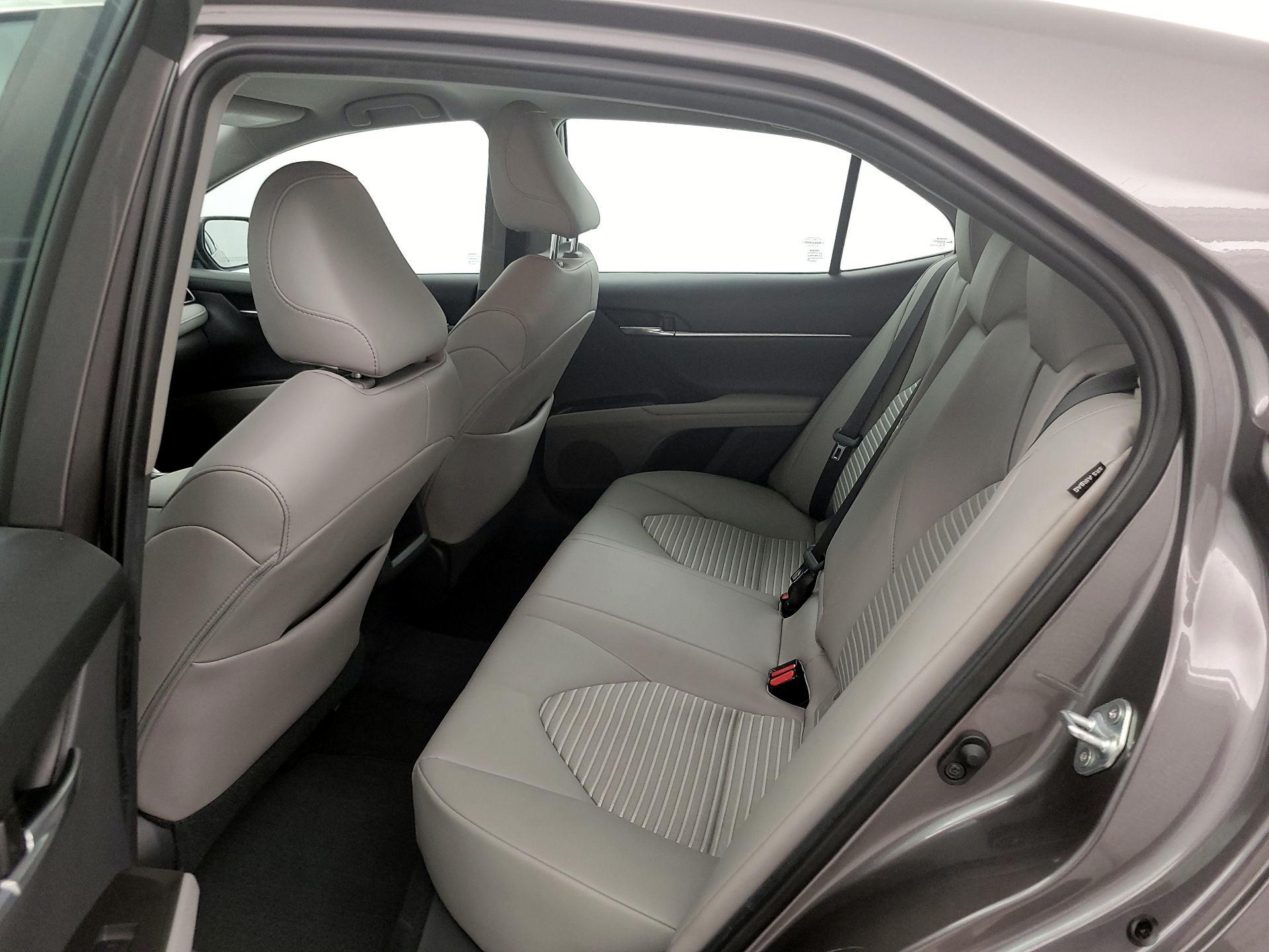 Thumbnail: 2021 Toyota Camry - 19