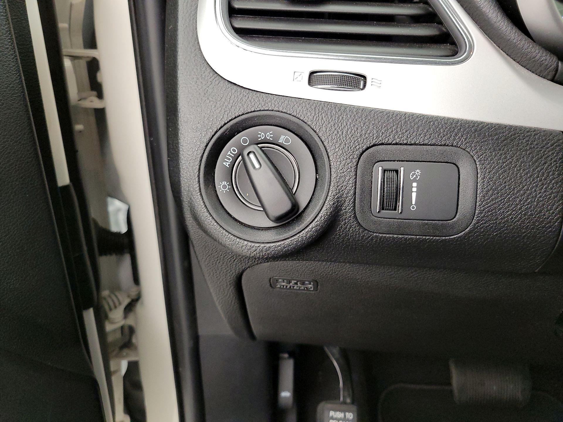 Thumbnail: 2020 Dodge Journey - 13