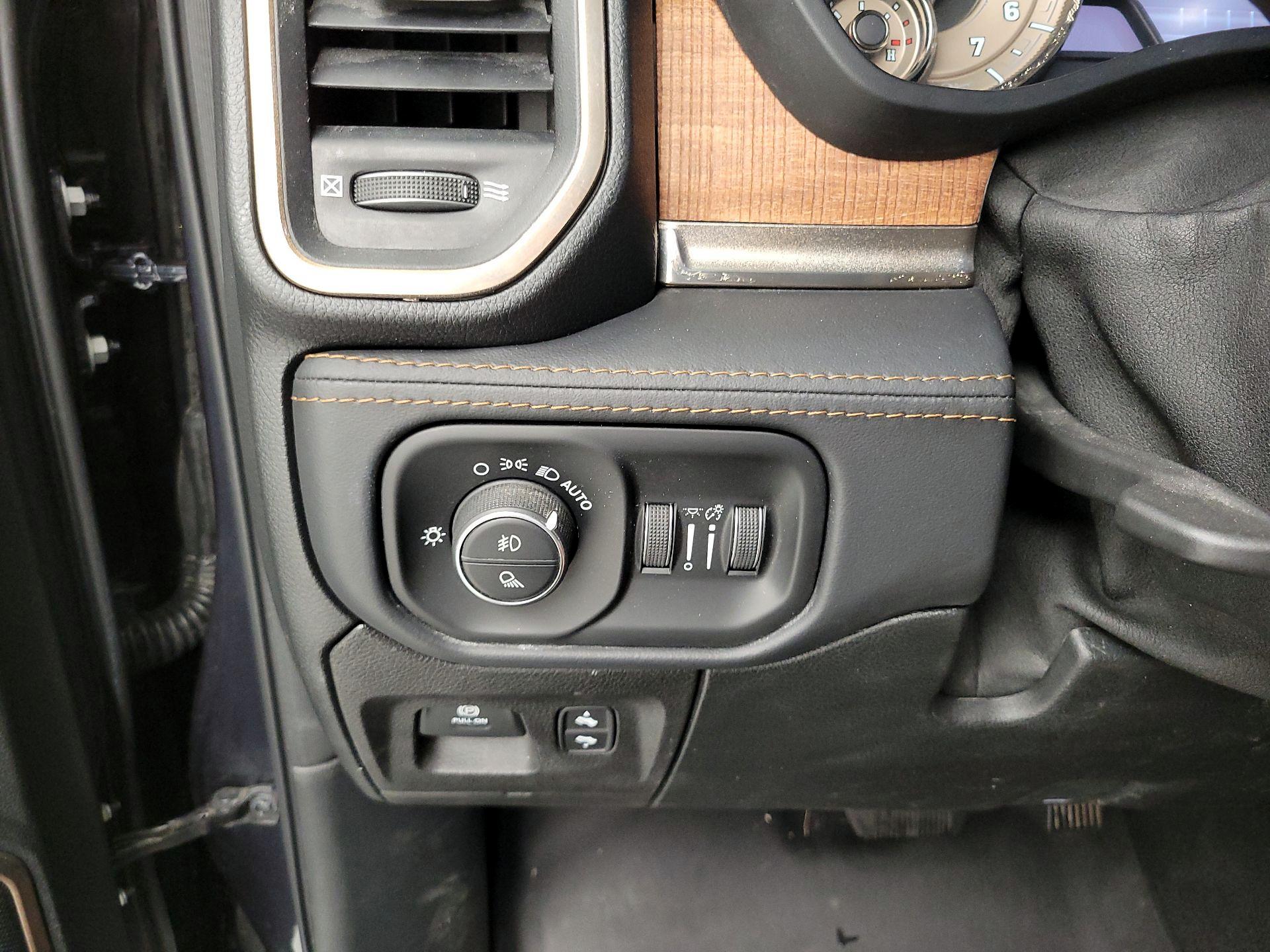 Thumbnail: 2021 RAM 1500 - 13