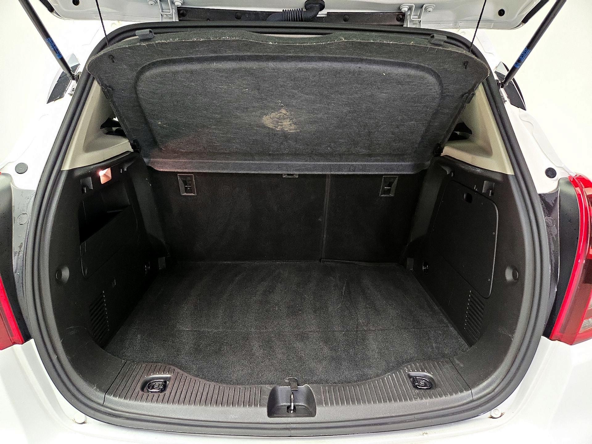 Thumbnail: 2020 Buick Encore - 19