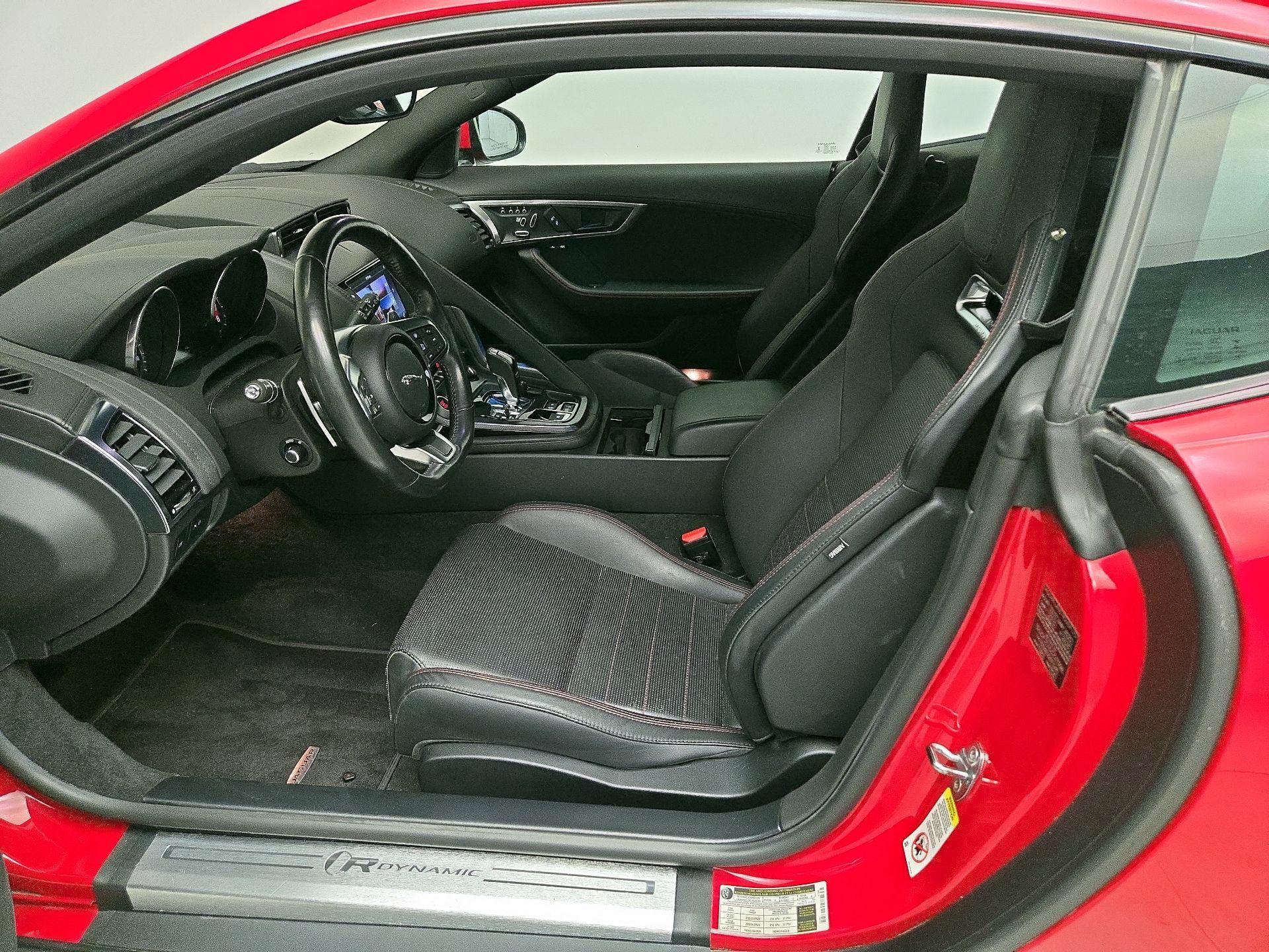 Thumbnail: 2018 Jaguar F-Type - 11