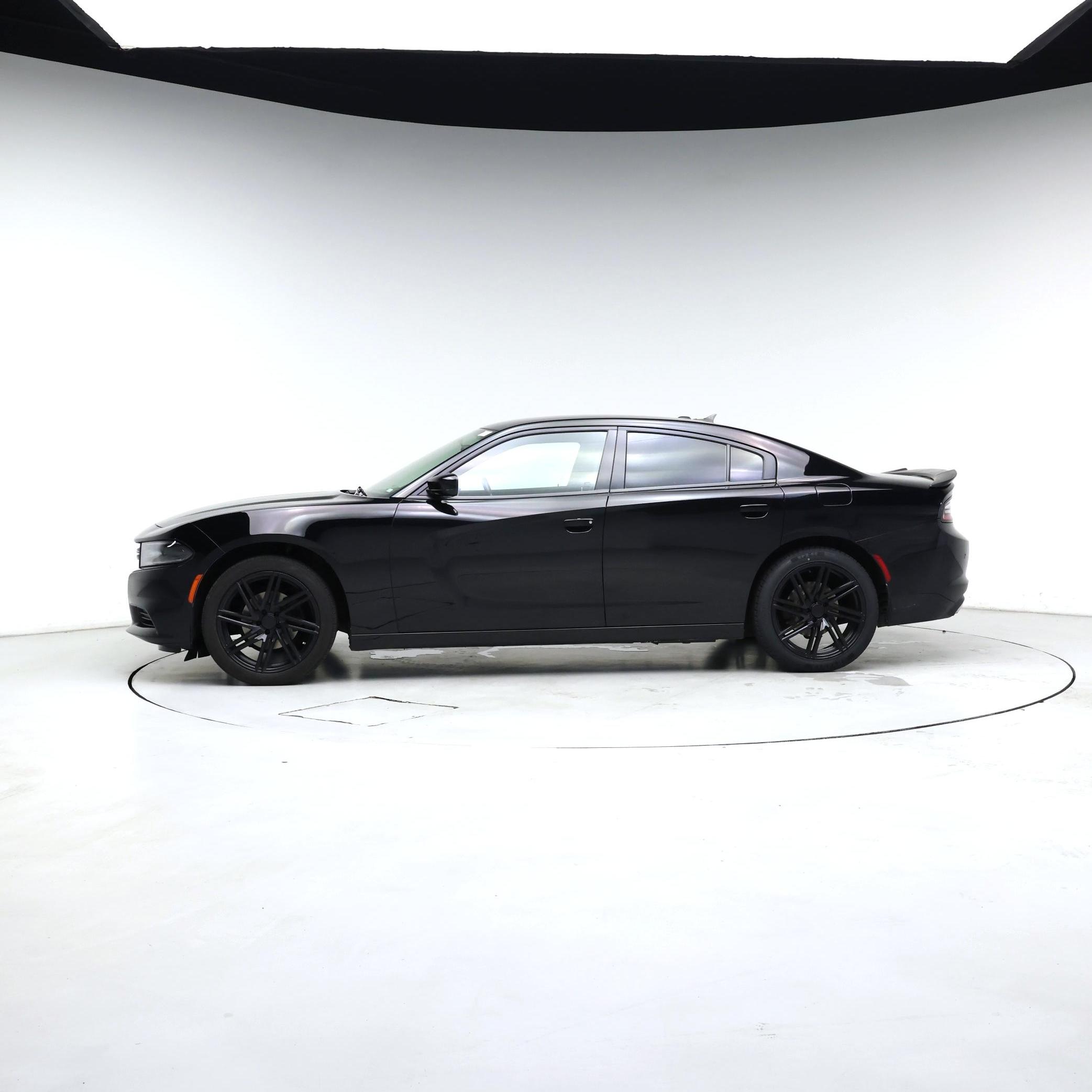 Thumbnail: 2021 Dodge Charger - 3