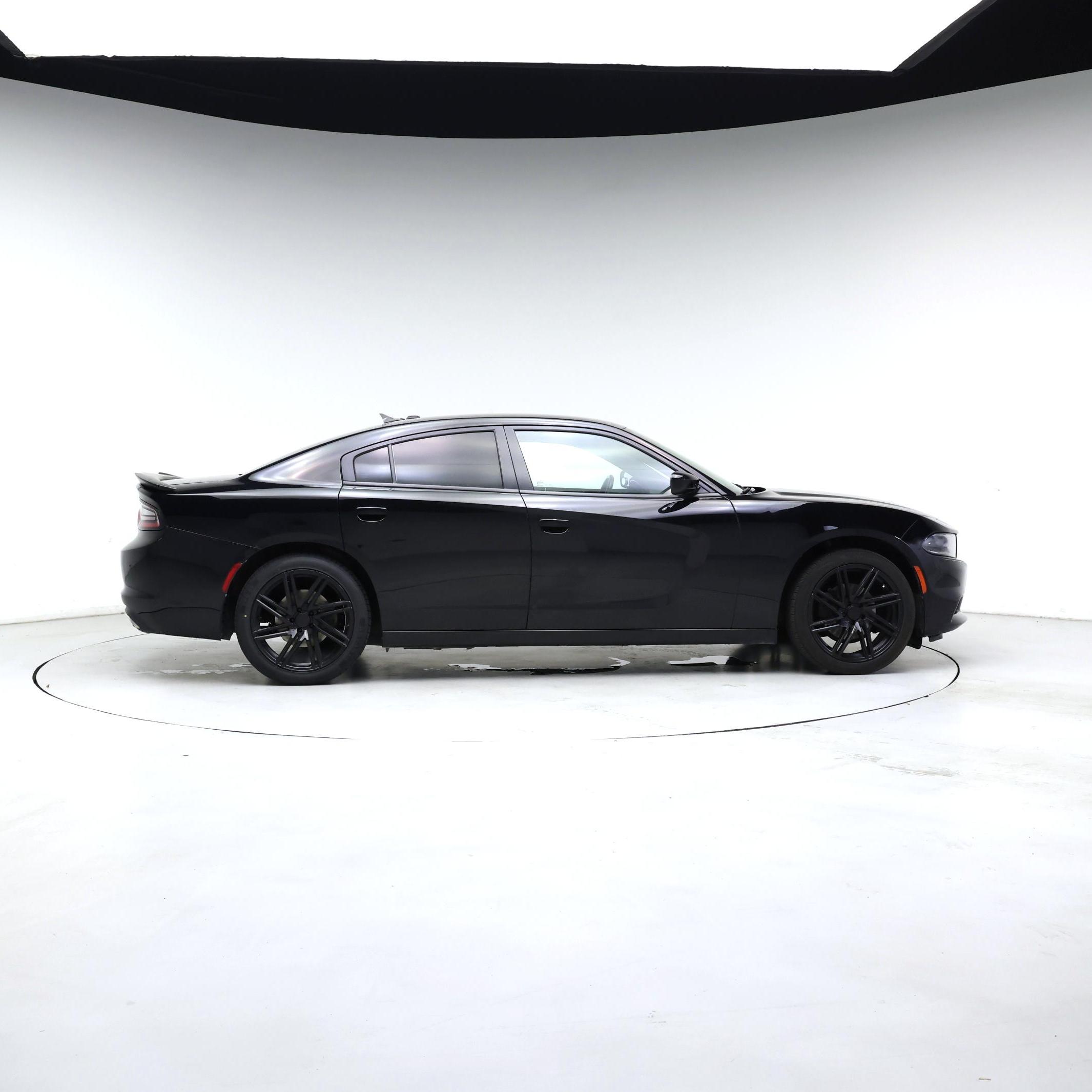 Thumbnail: 2021 Dodge Charger - 7