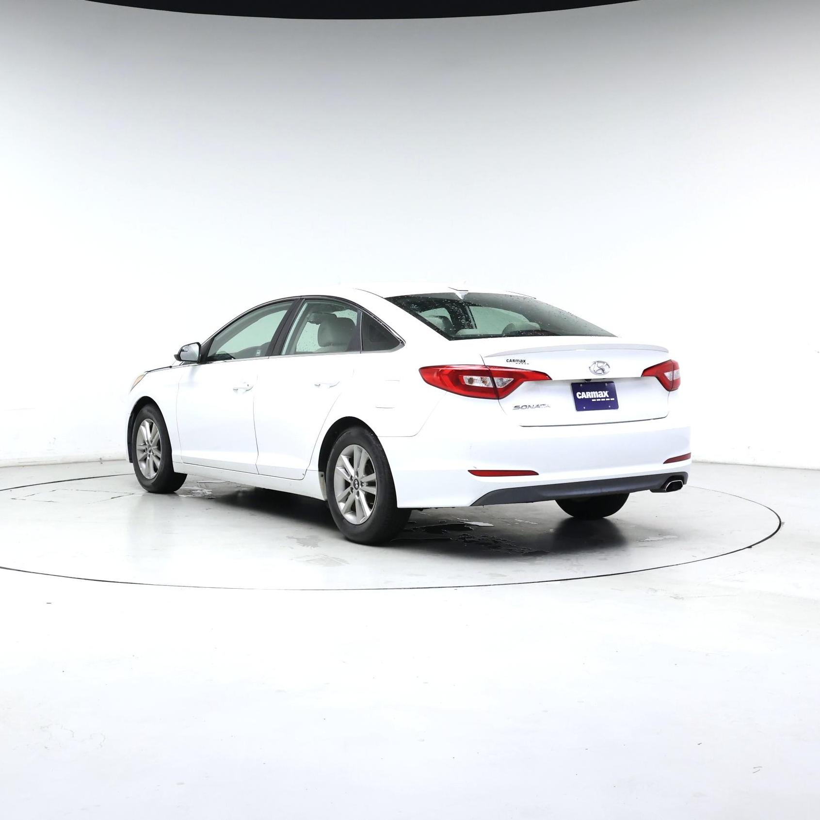 Thumbnail: 2016 Hyundai Sonata - 2