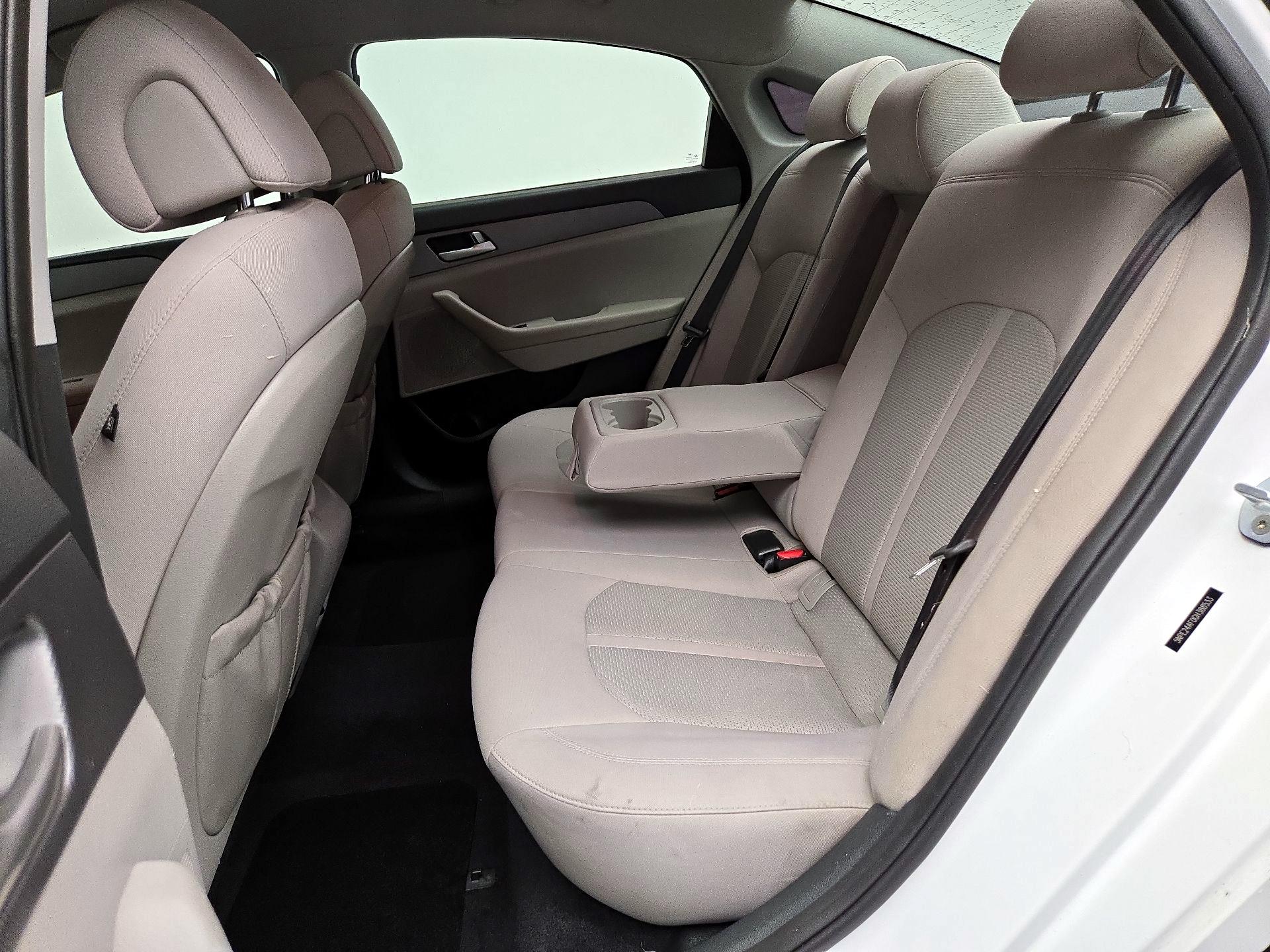 Thumbnail: 2016 Hyundai Sonata - 19