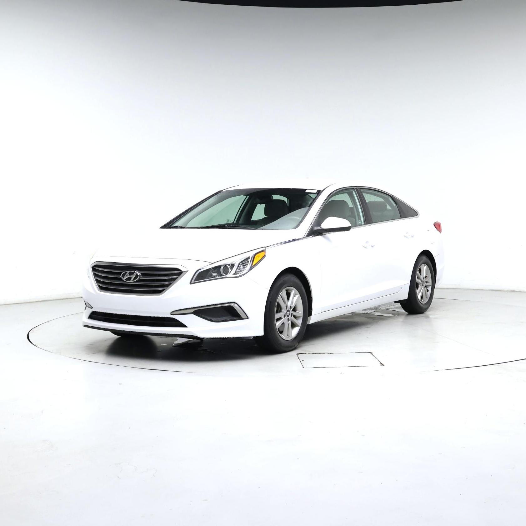 Thumbnail: 2016 Hyundai Sonata - 4