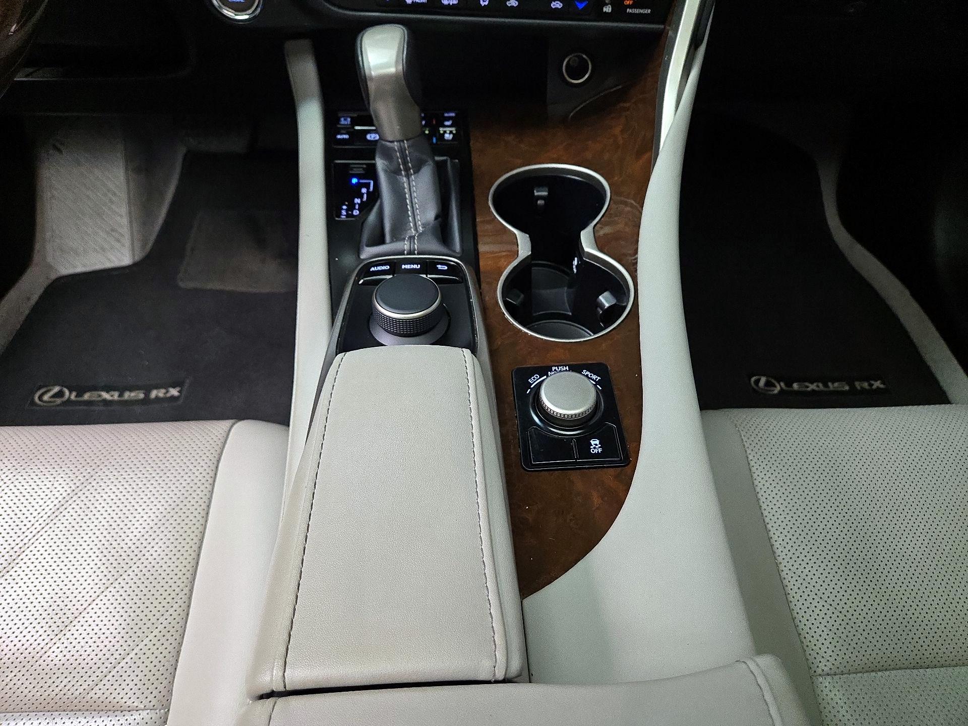 Thumbnail: 2018 Lexus RX - 17